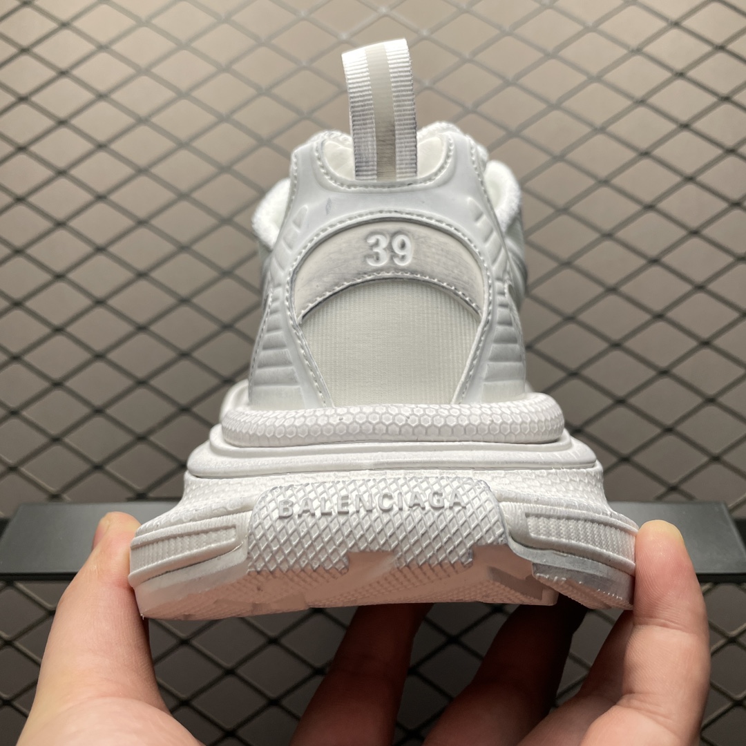 Balenciaga shoe