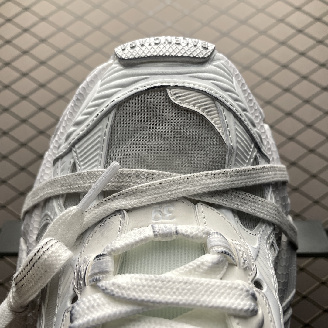 Balenciaga shoe