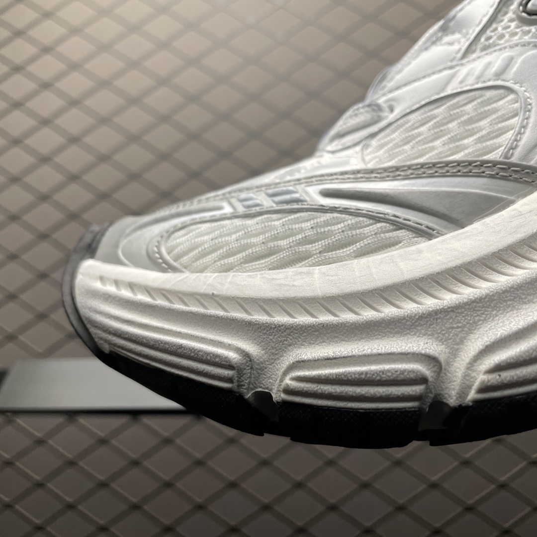 Balenciaga shoe