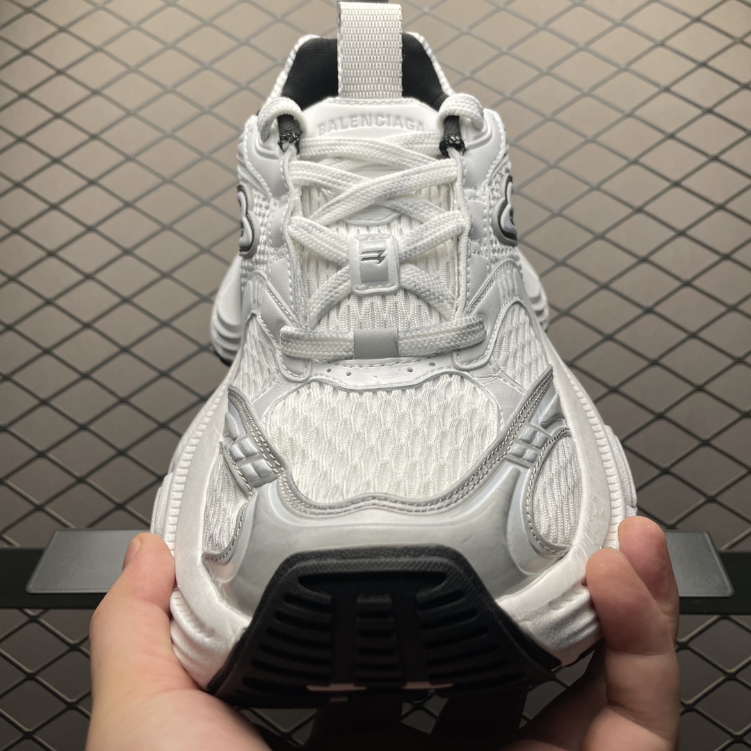 Balenciaga shoe