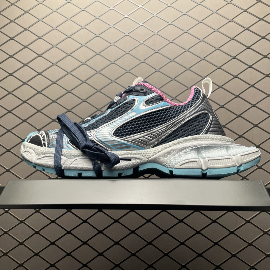 Balenciaga shoe