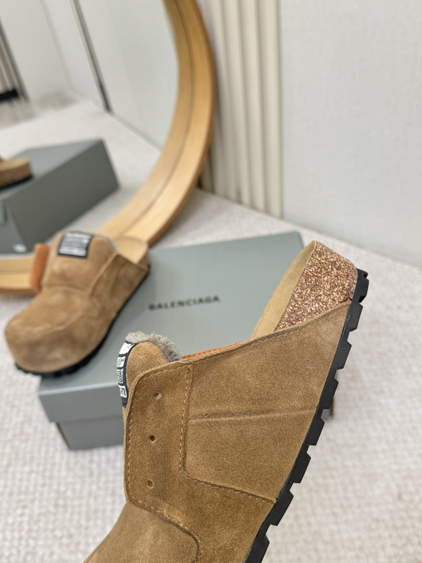 Balenciaga shoe