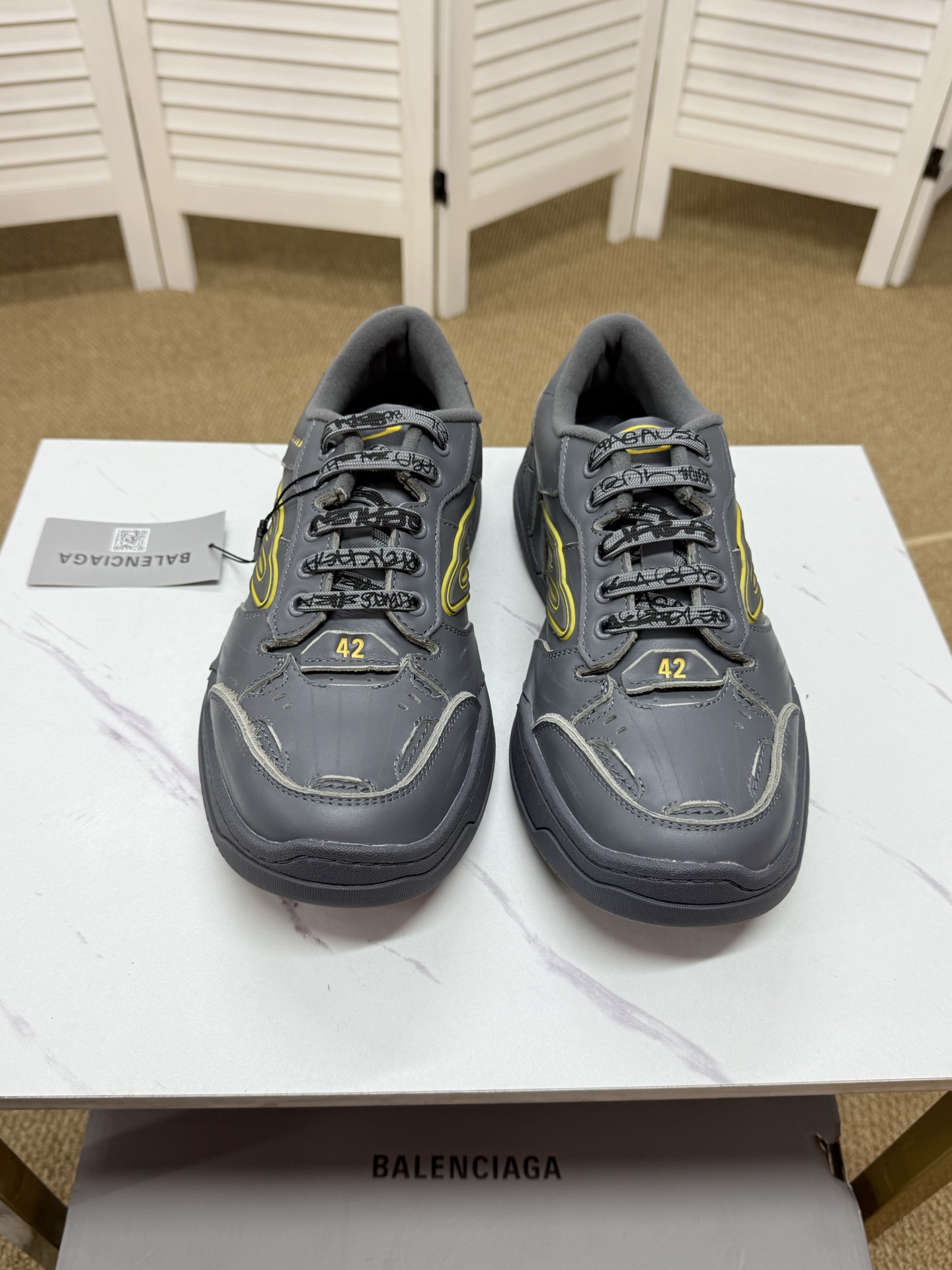 Balenciaga shoe