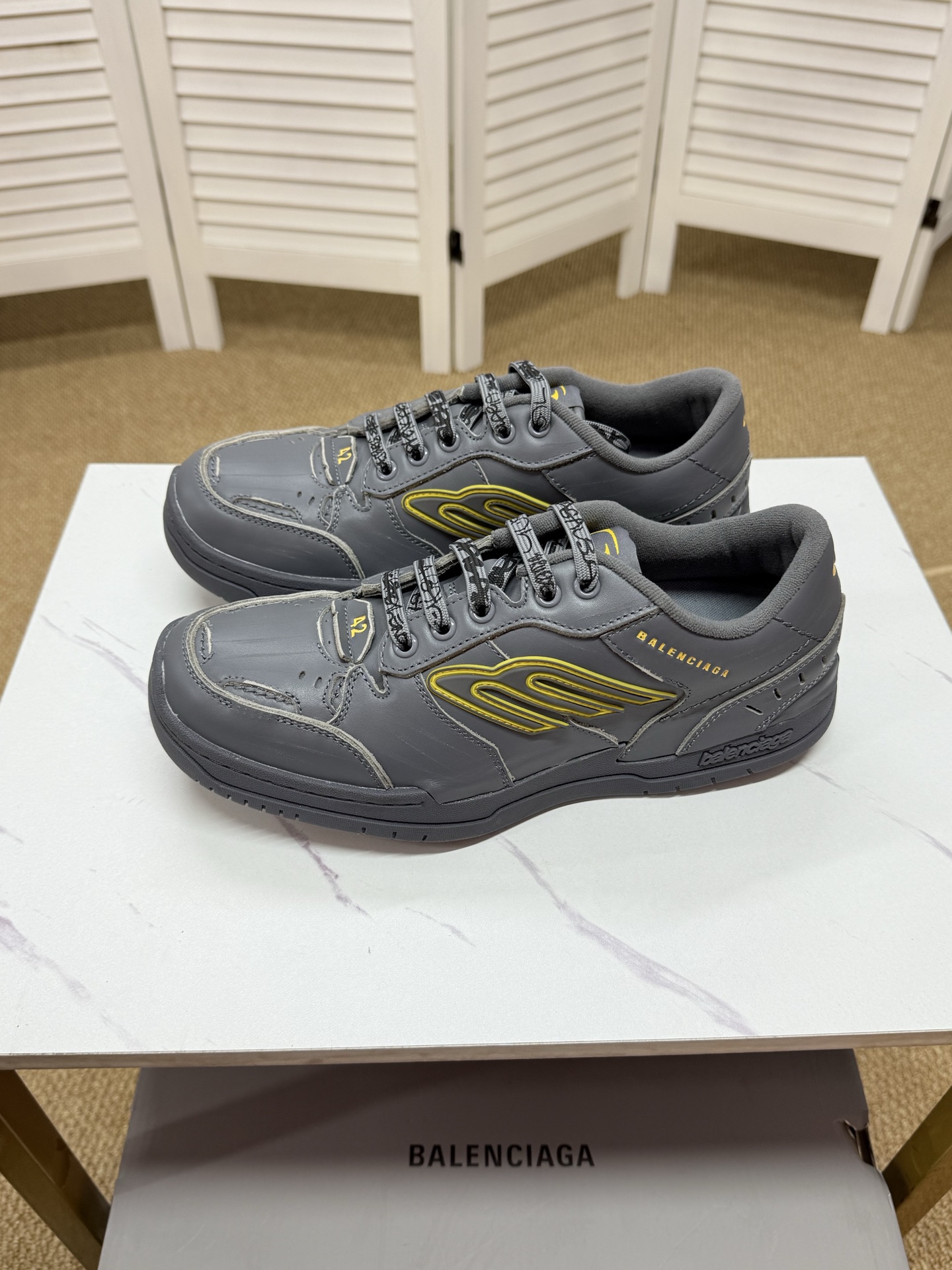 Balenciaga shoe