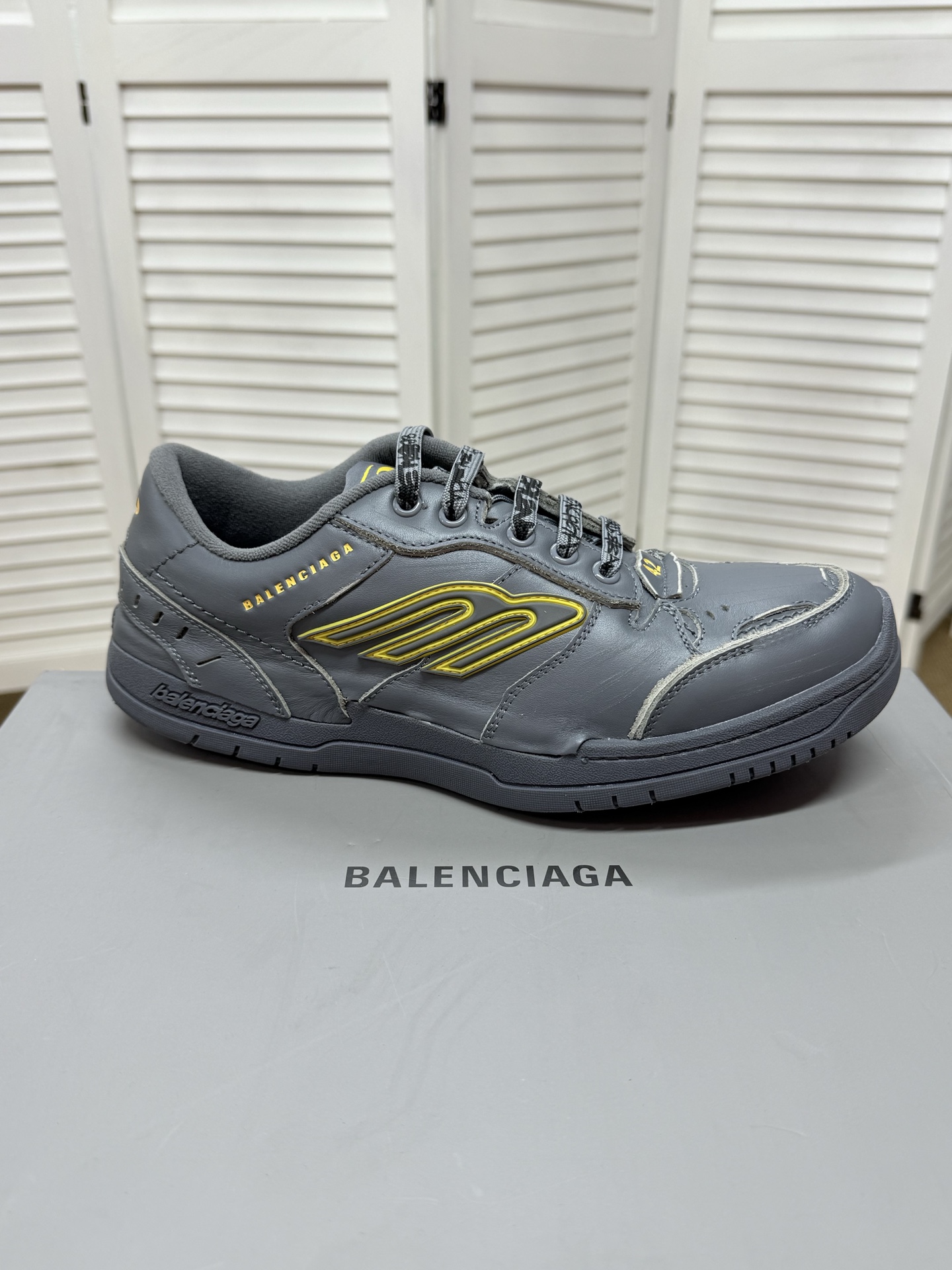 Balenciaga shoe