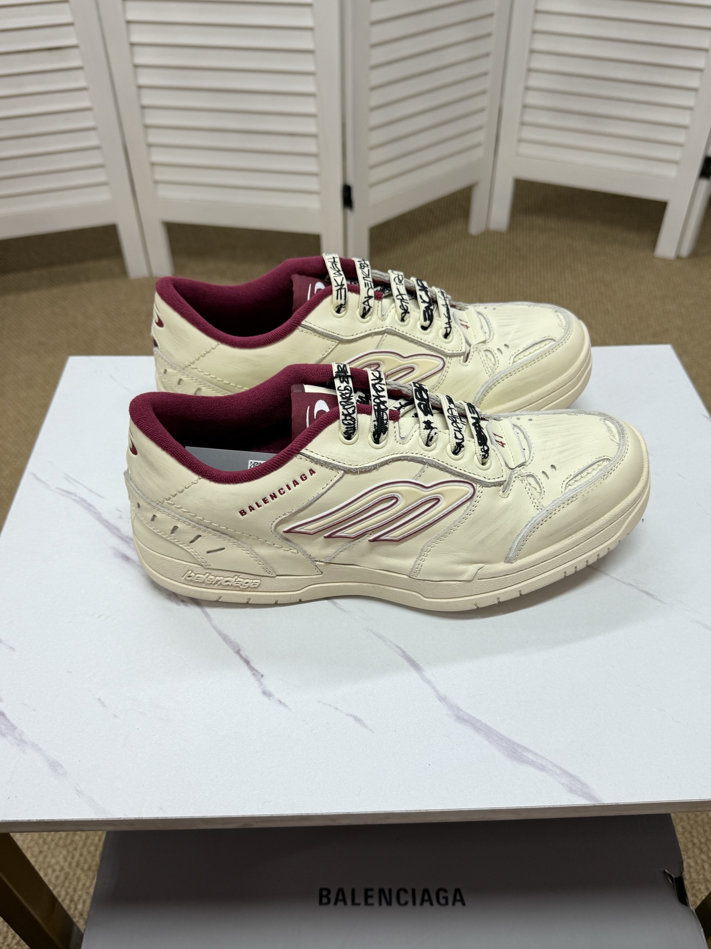 Balenciaga shoe