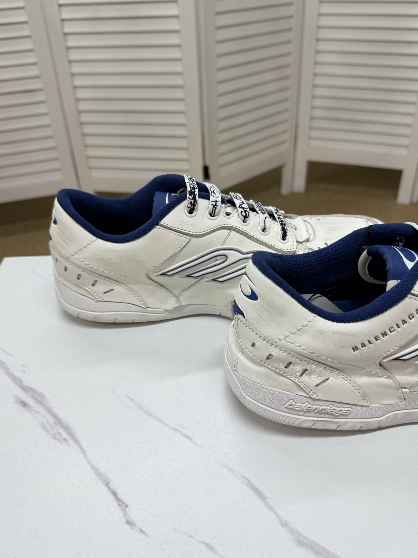 Balenciaga shoe