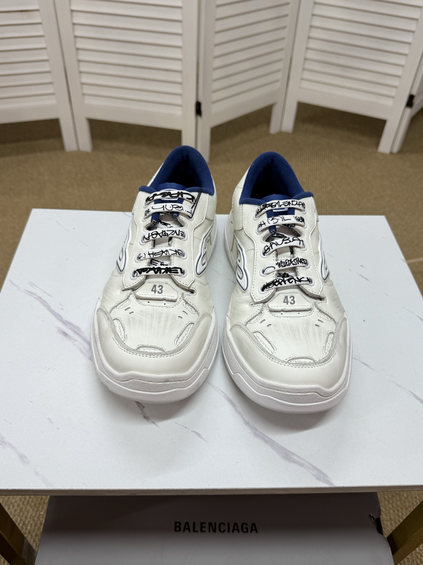 Balenciaga shoe
