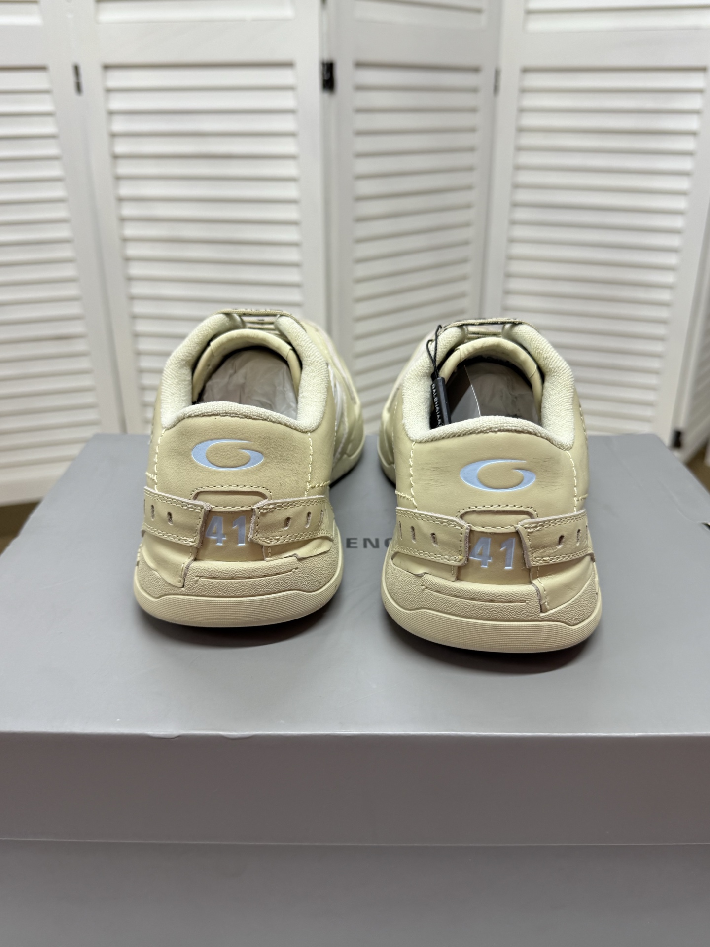 Balenciaga shoe