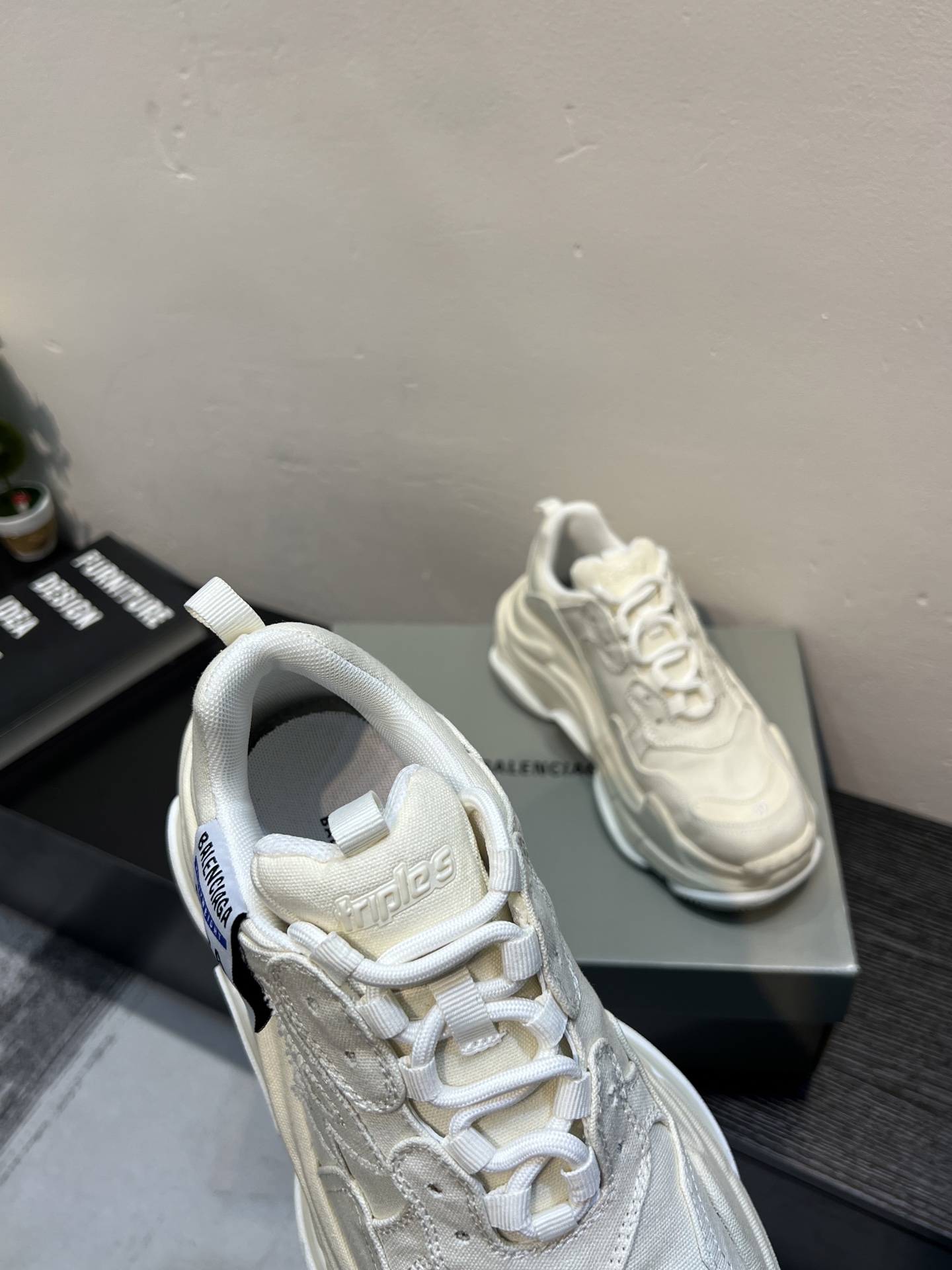 Balenciaga shoe