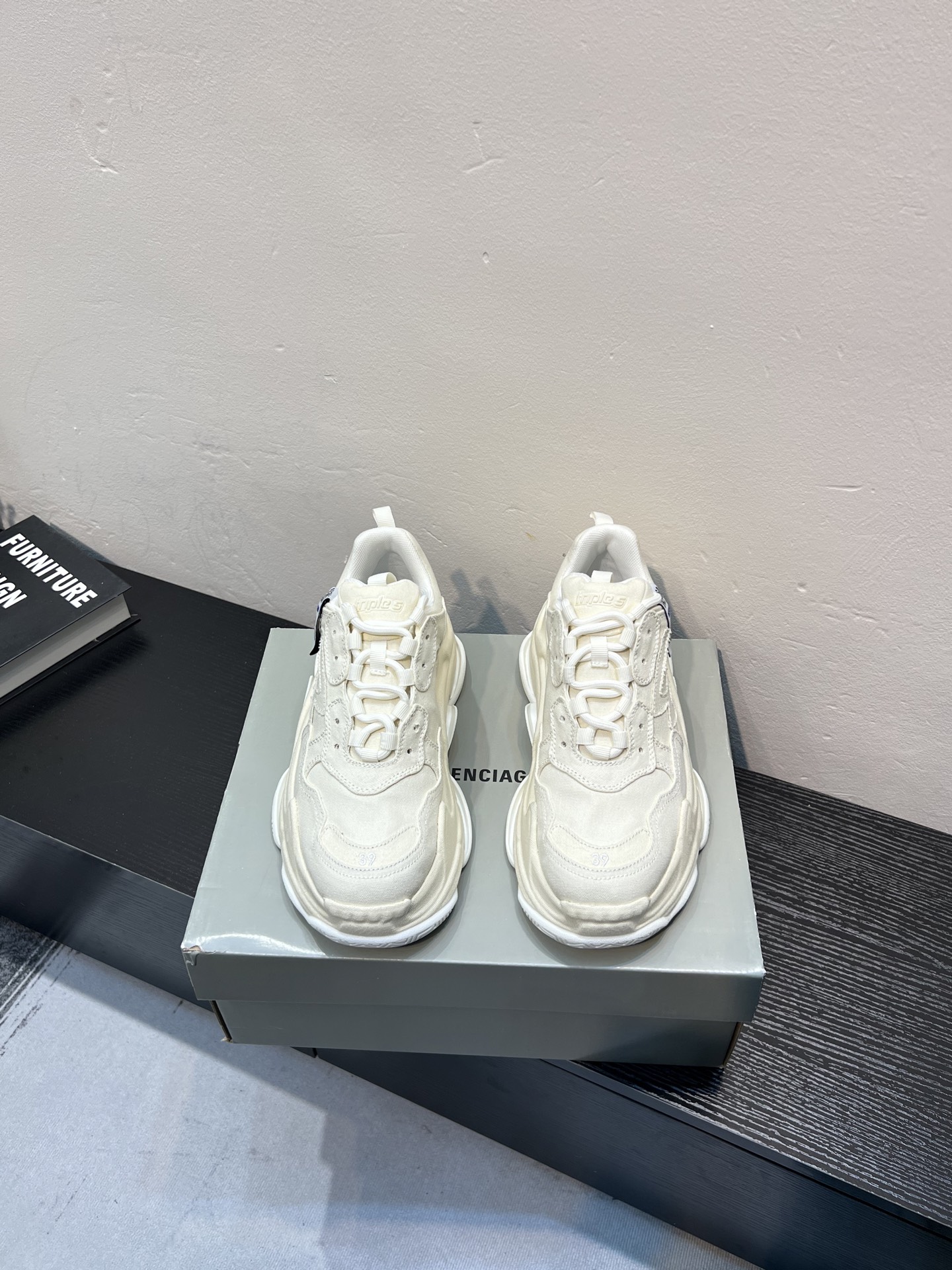 Balenciaga shoe