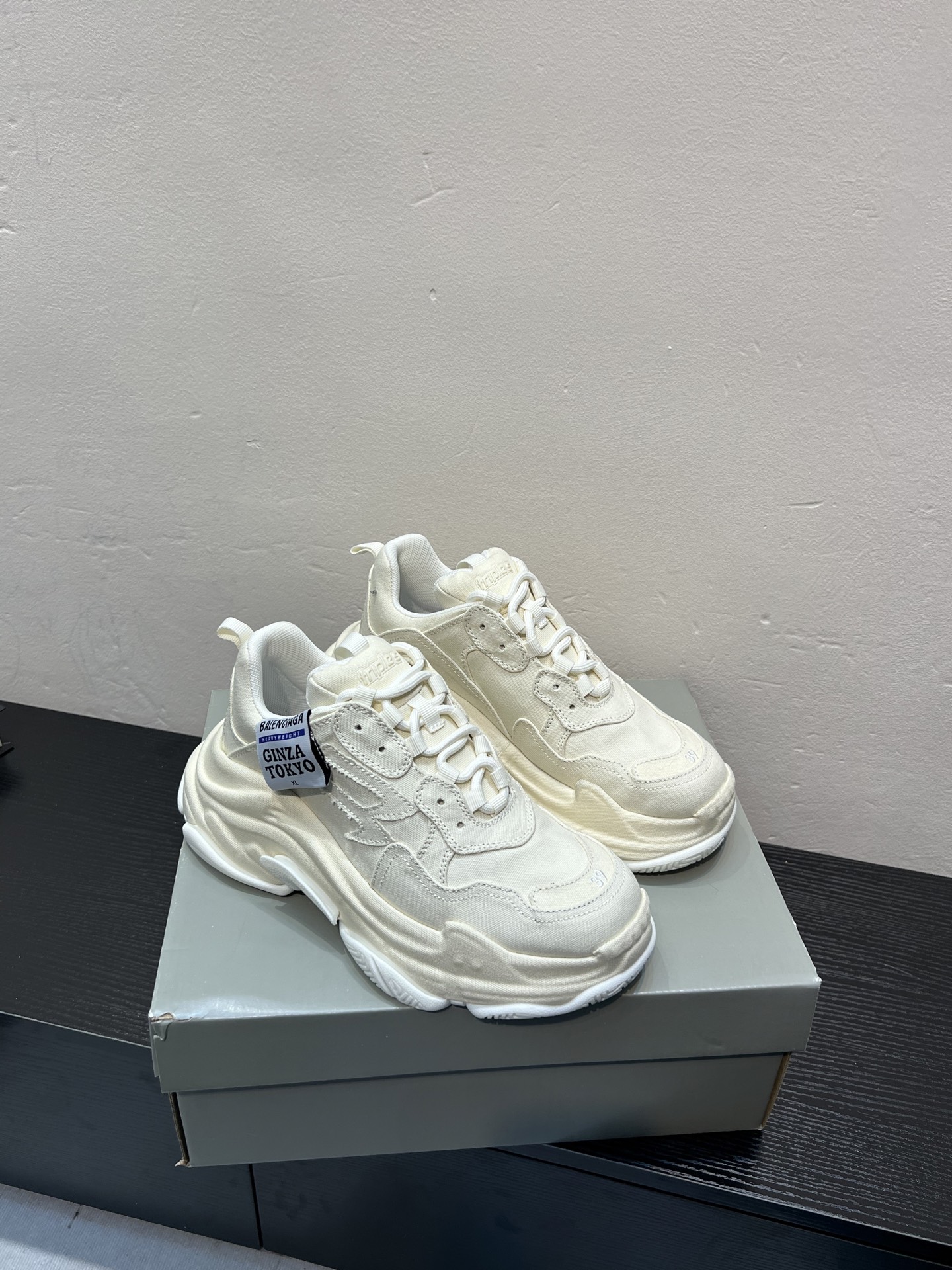 Balenciaga shoe