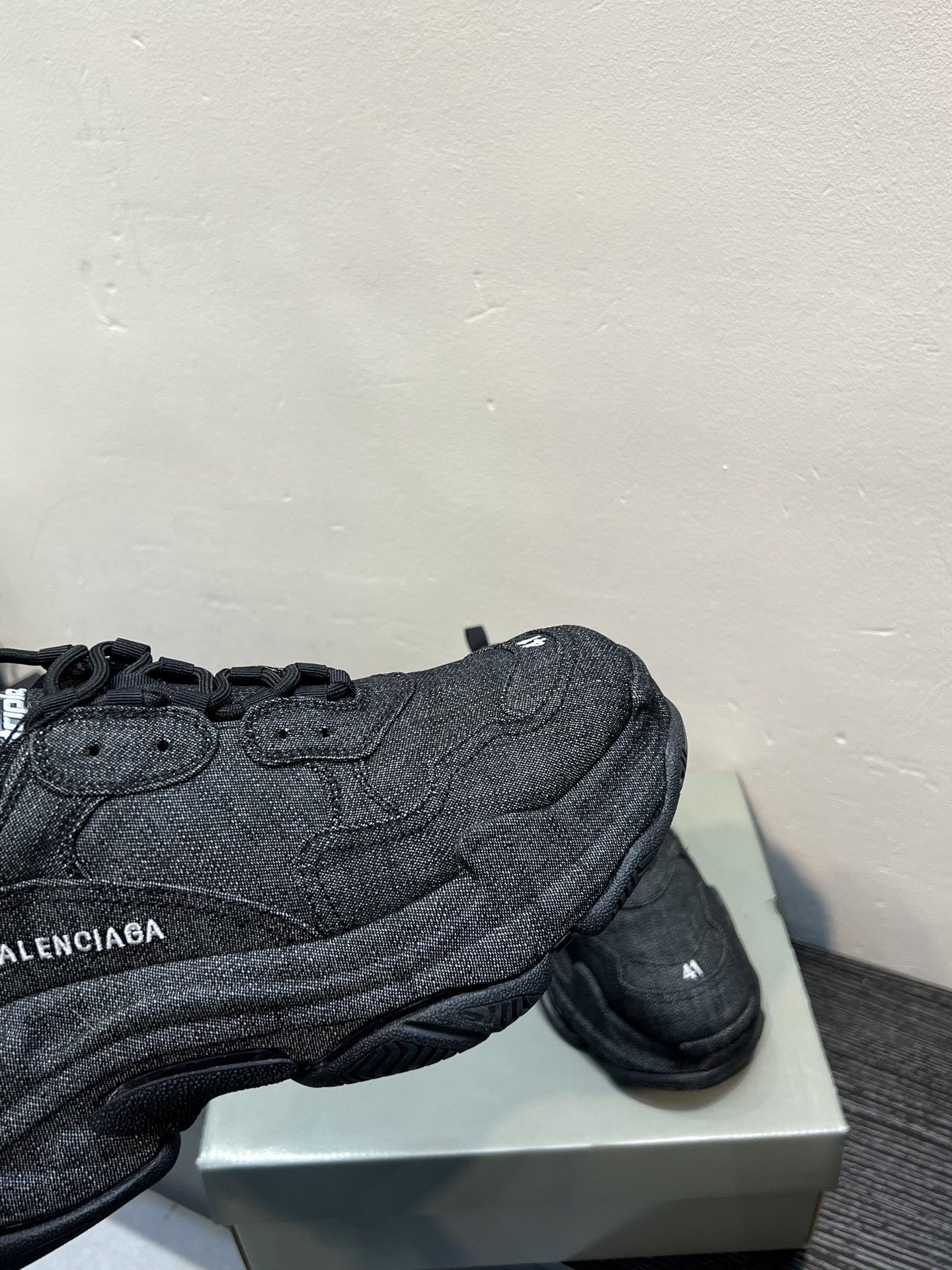 Balenciaga shoe