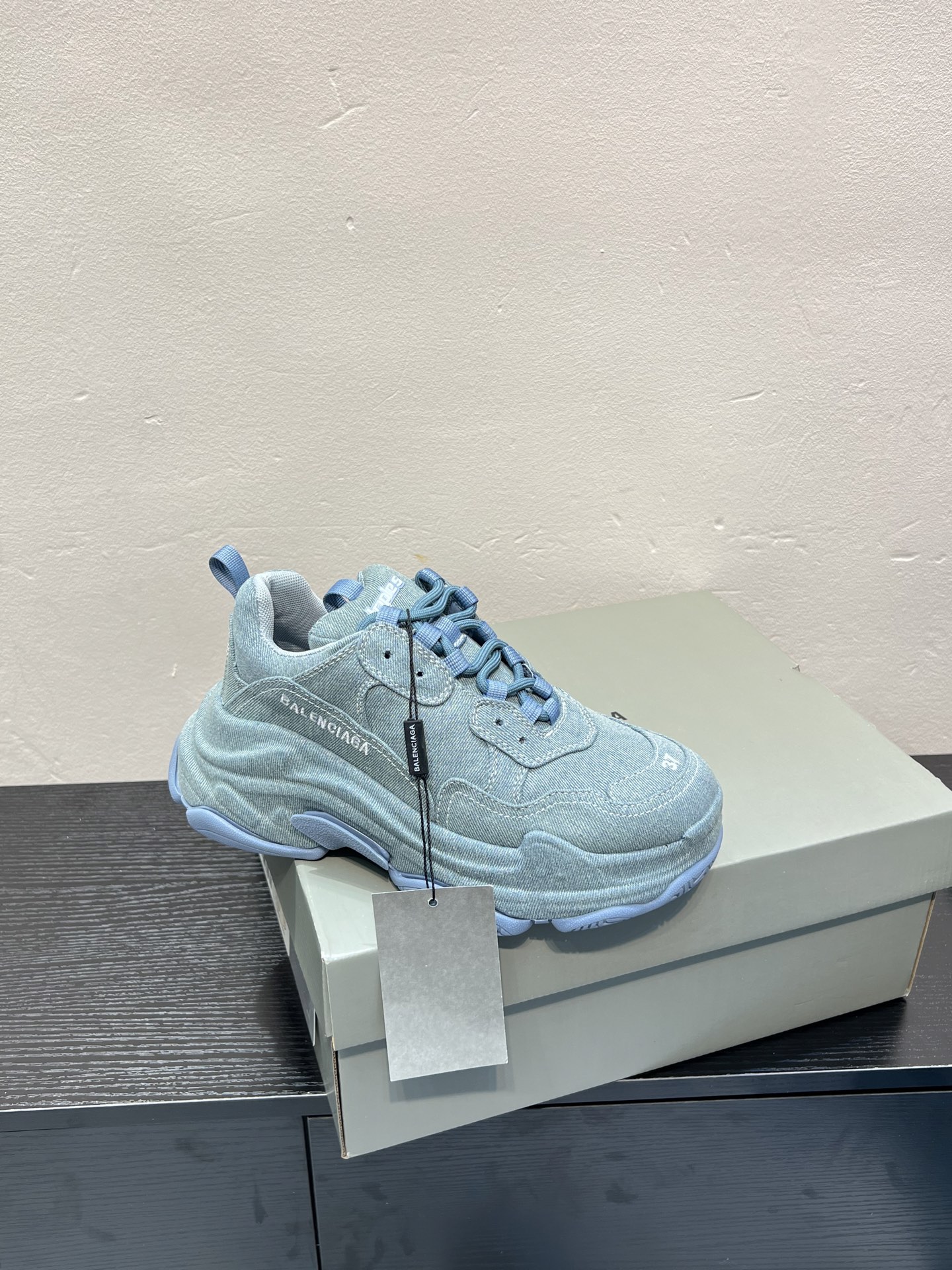Balenciaga shoe