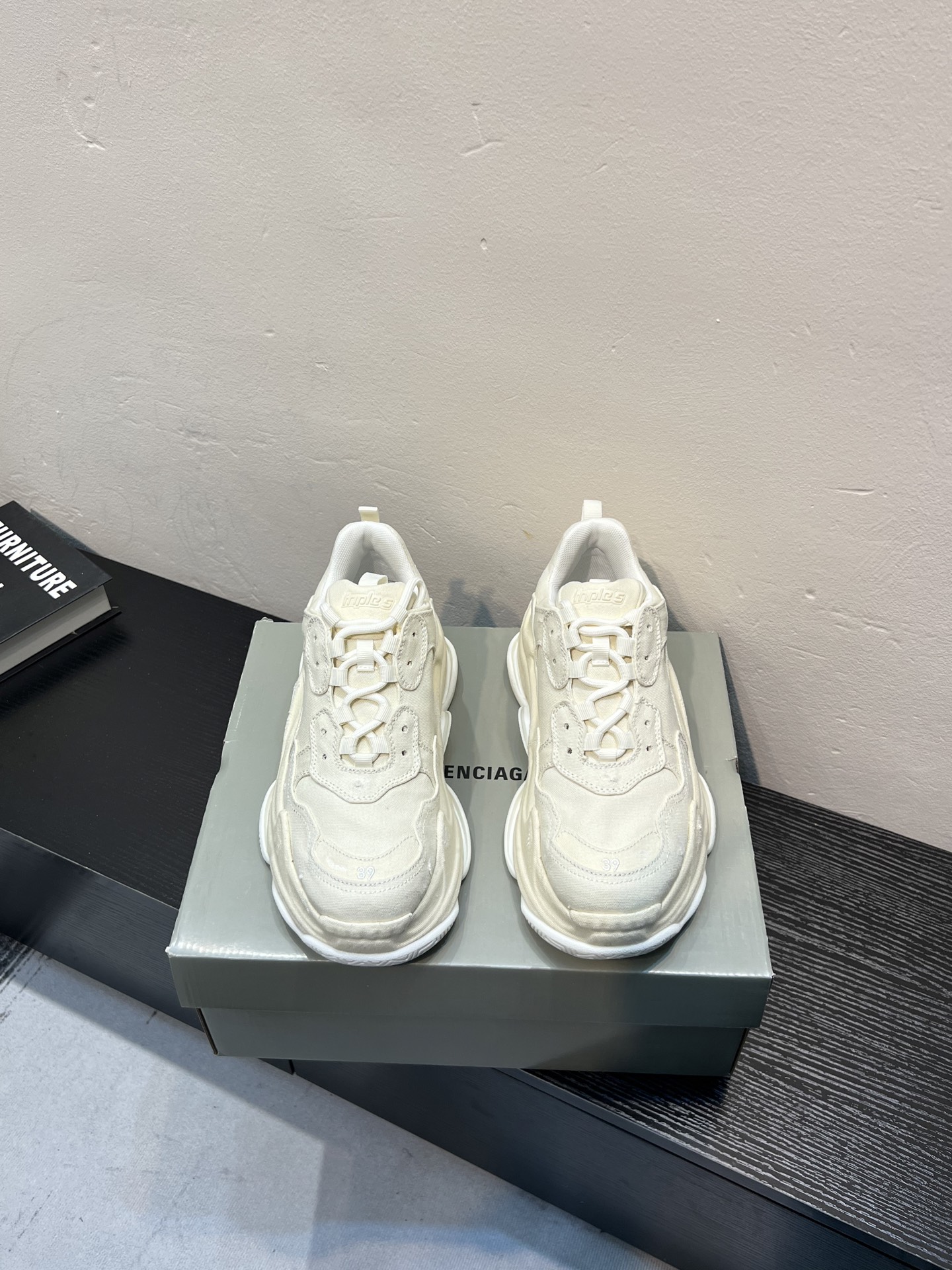 Balenciaga shoe