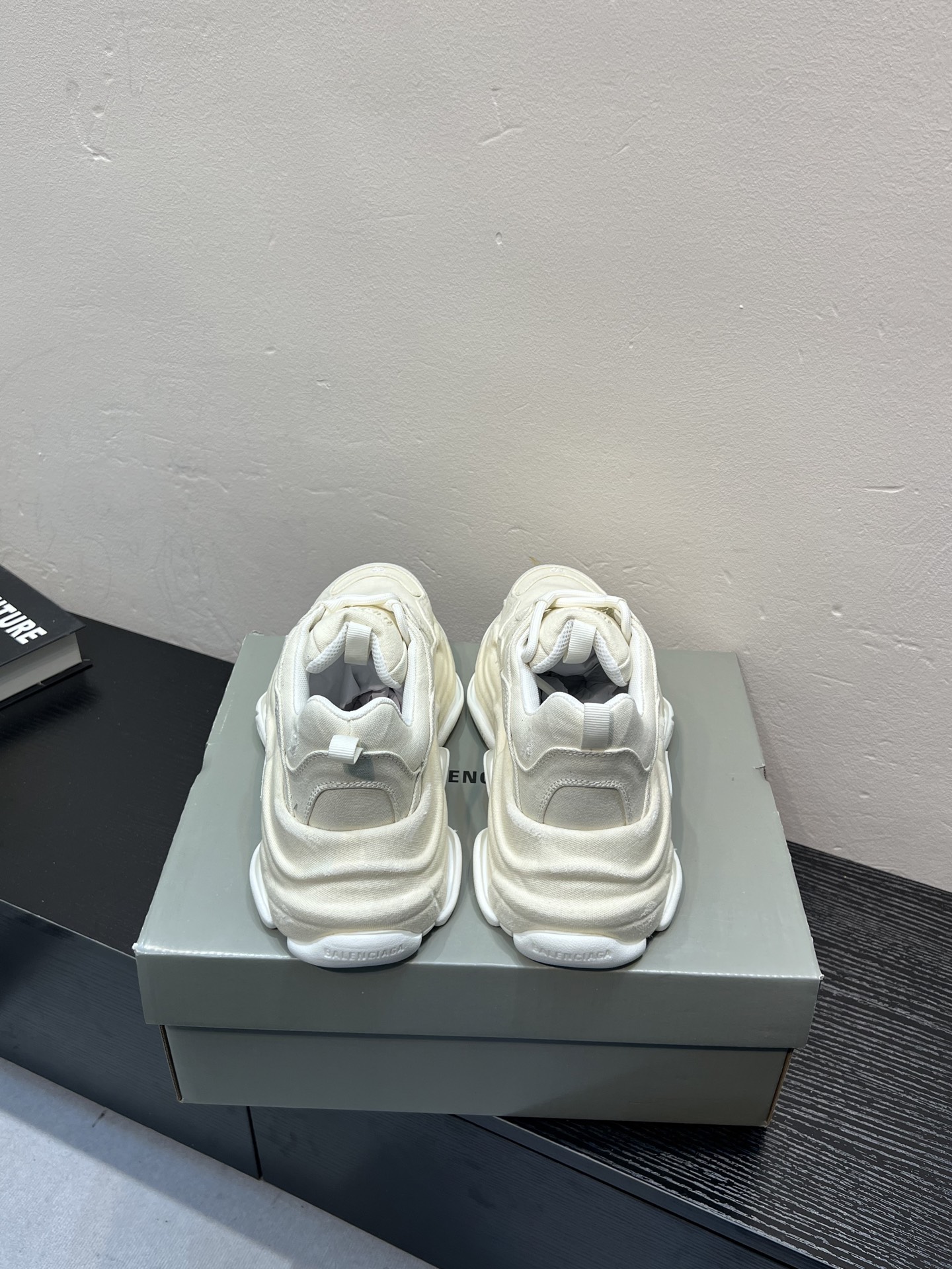 Balenciaga shoe