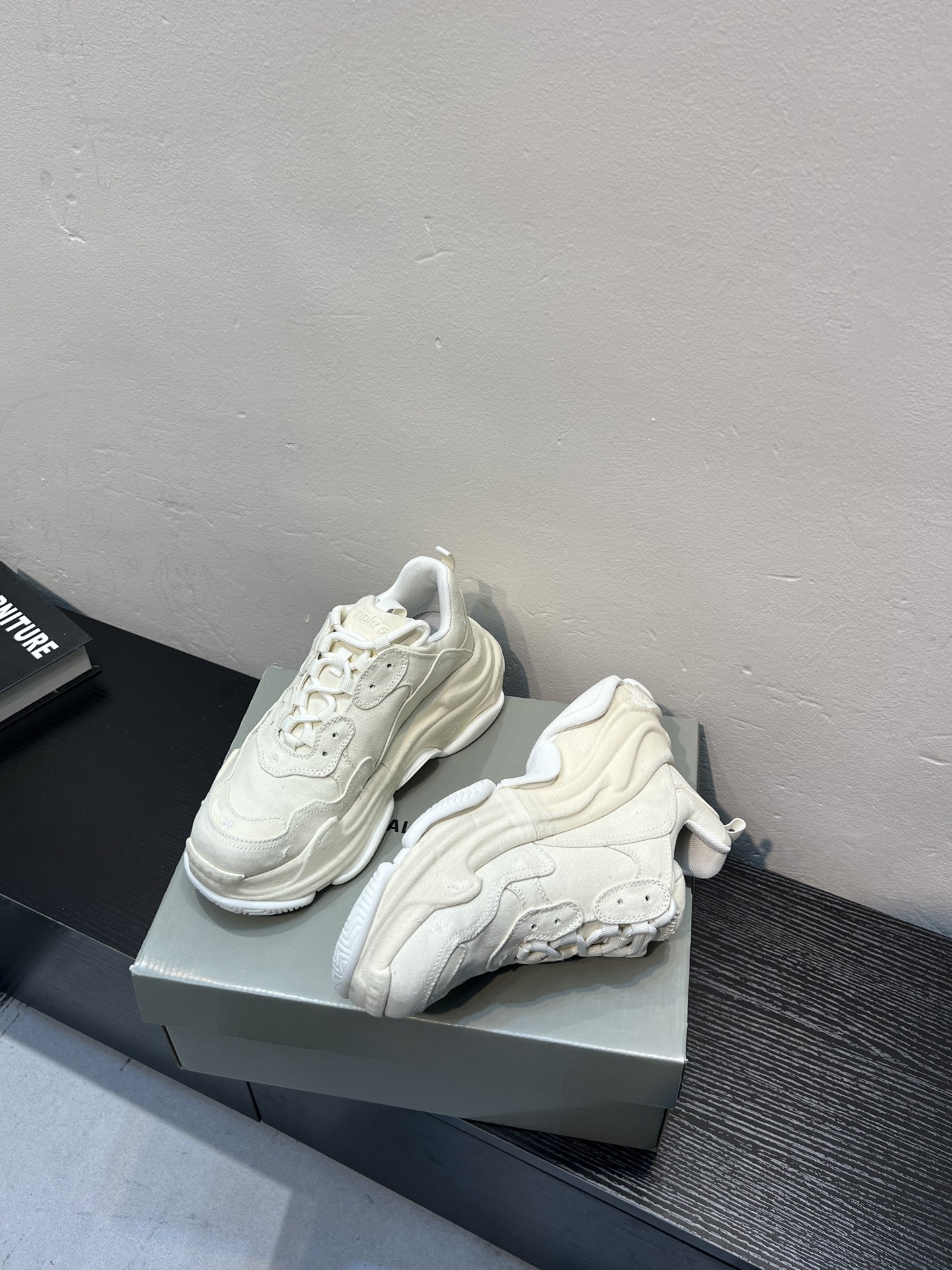 Balenciaga shoe