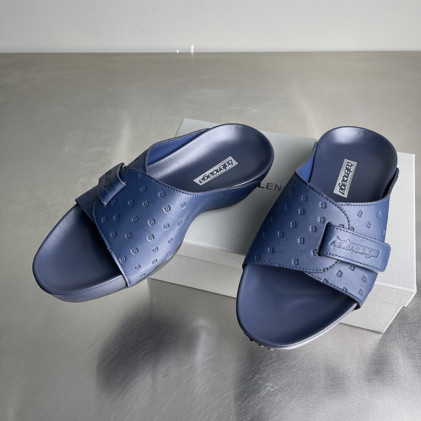 Balenciaga shoe