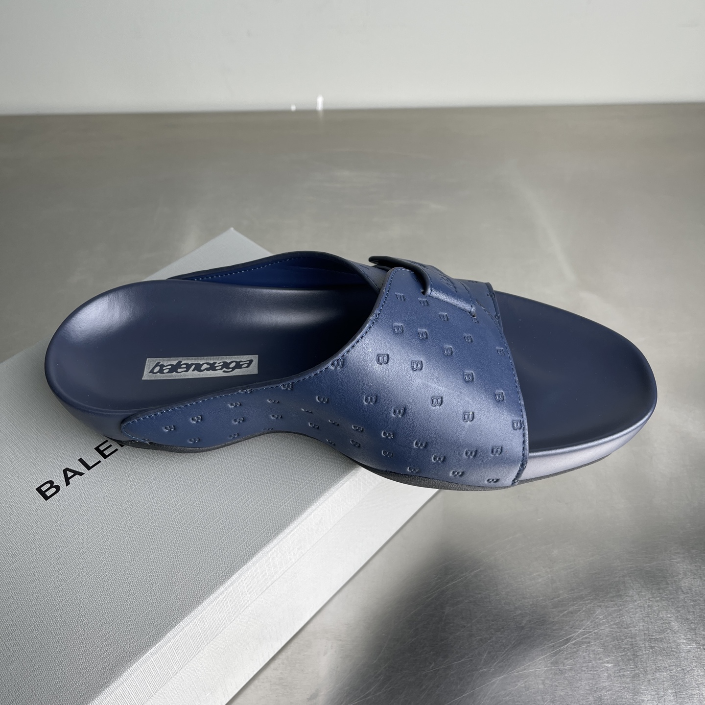 Balenciaga shoe