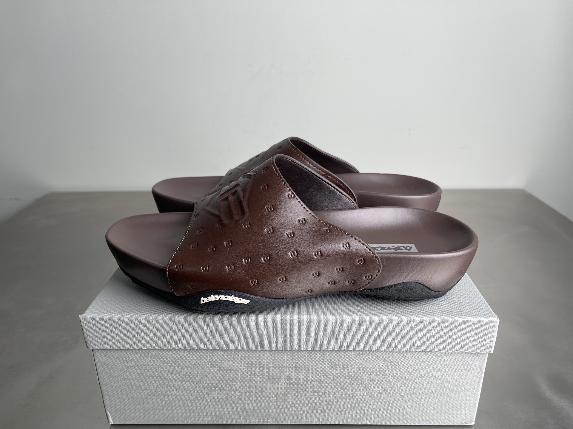 Balenciaga shoe