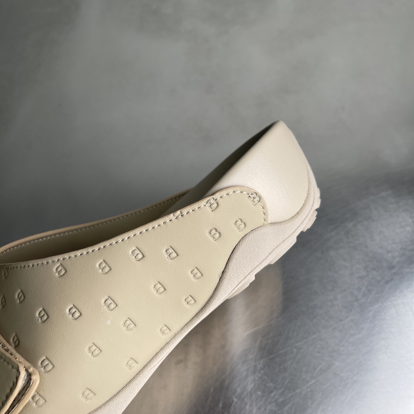 Balenciaga shoe