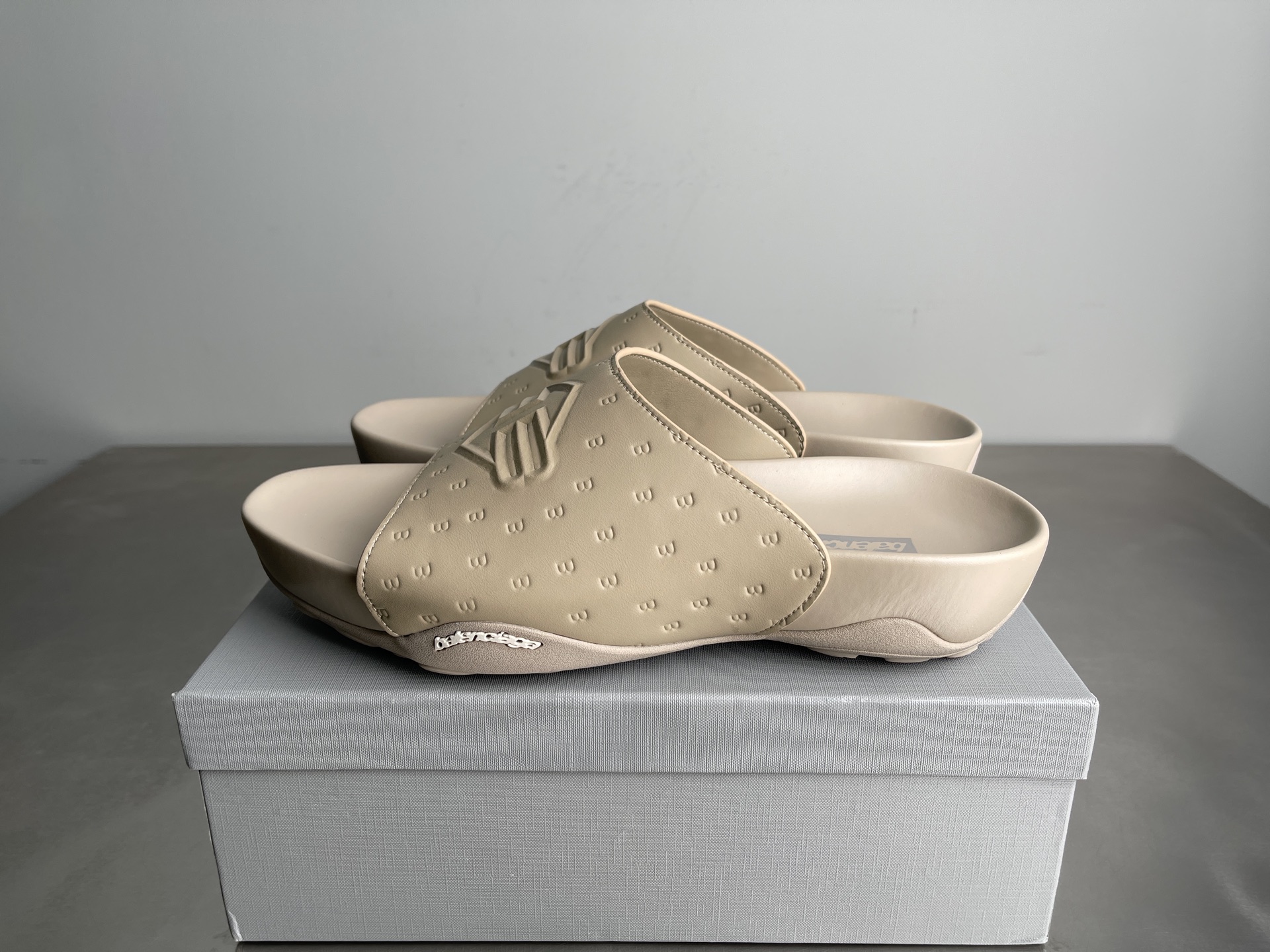Balenciaga shoe