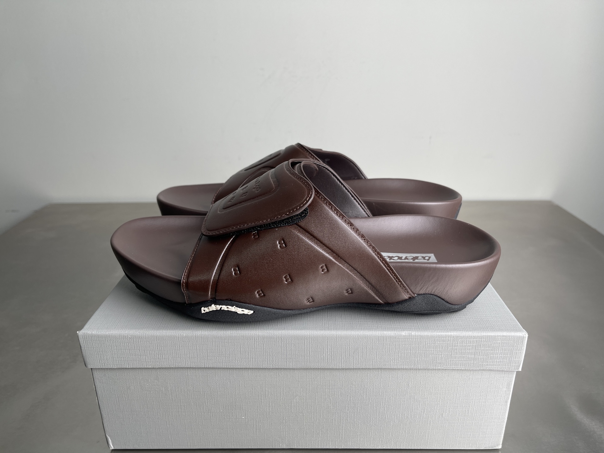Balenciaga shoe