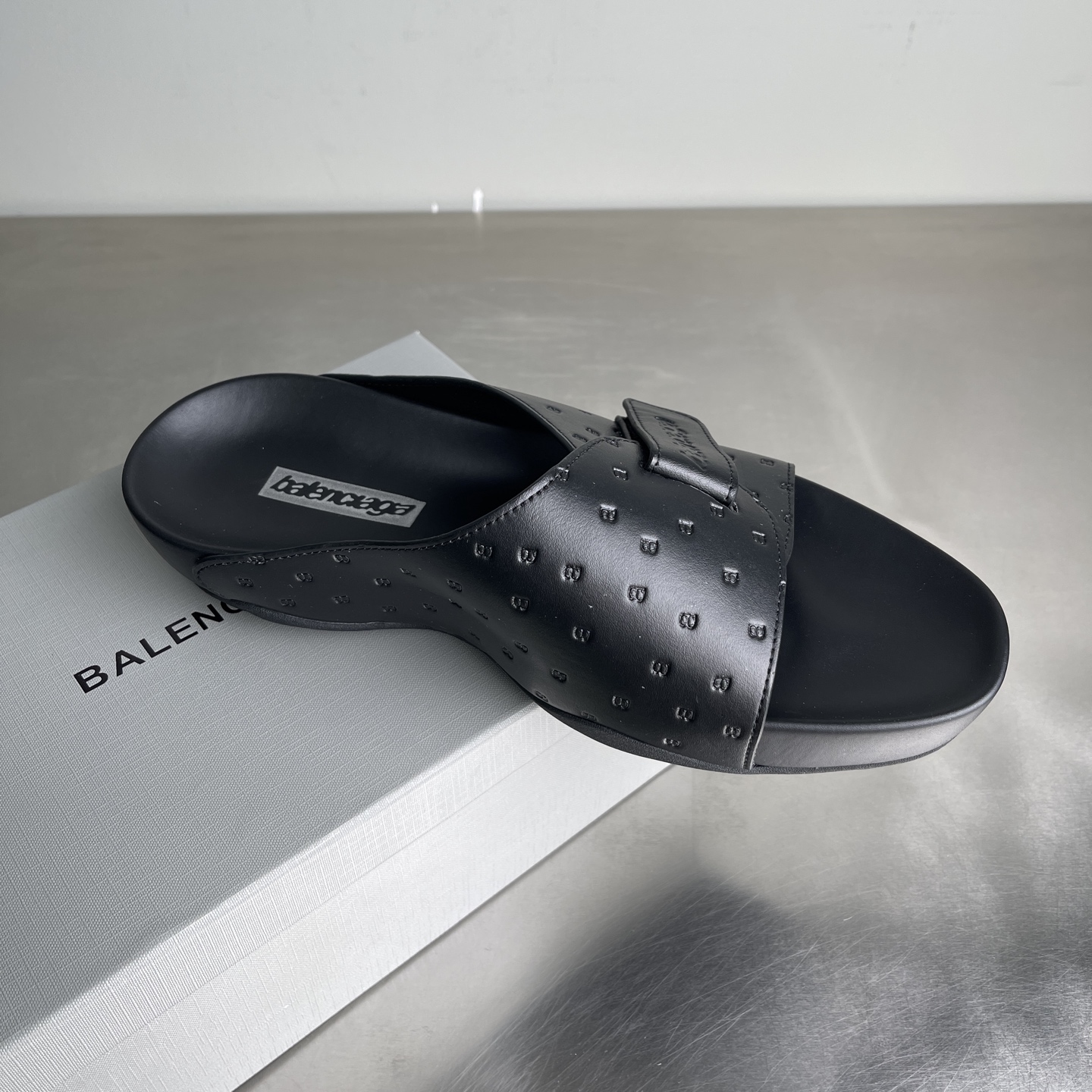 Balenciaga shoe