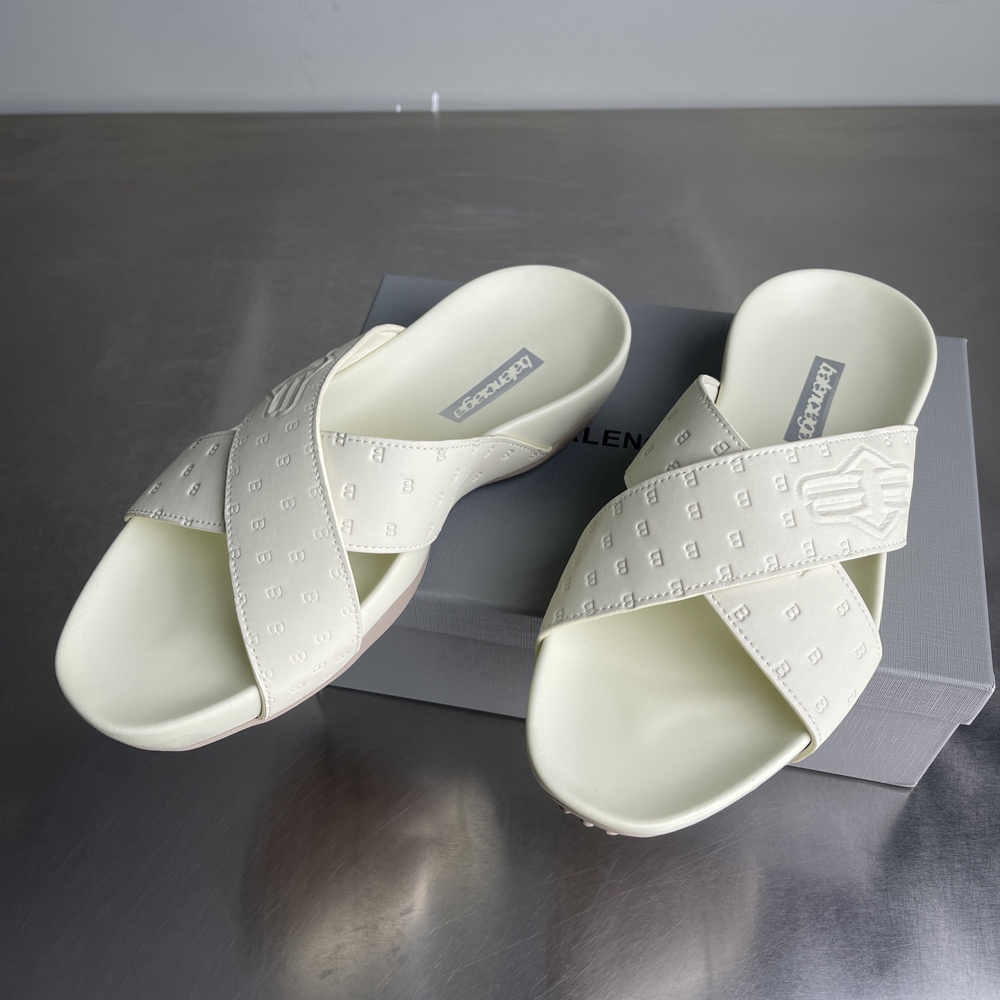 Balenciaga shoe