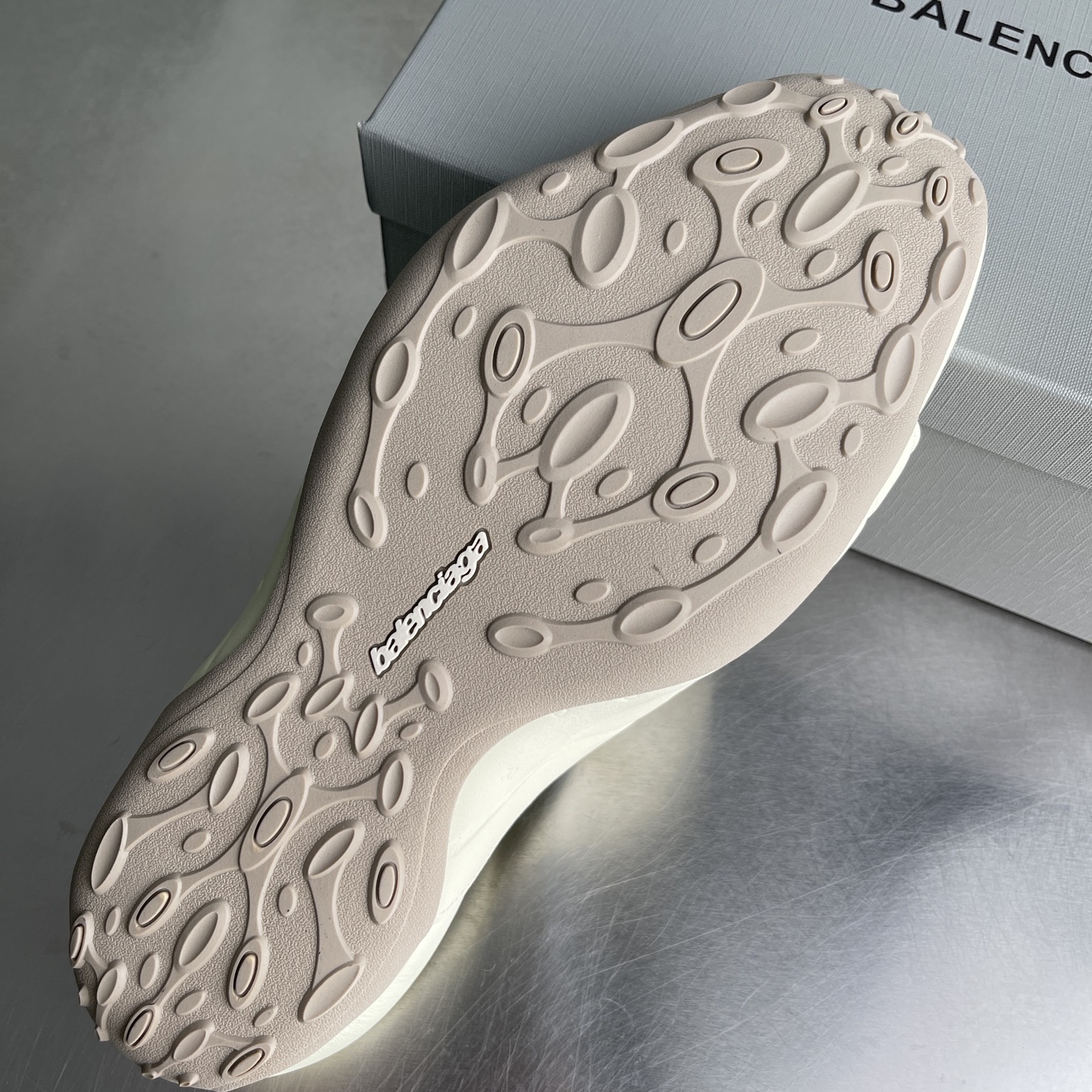 Balenciaga shoe