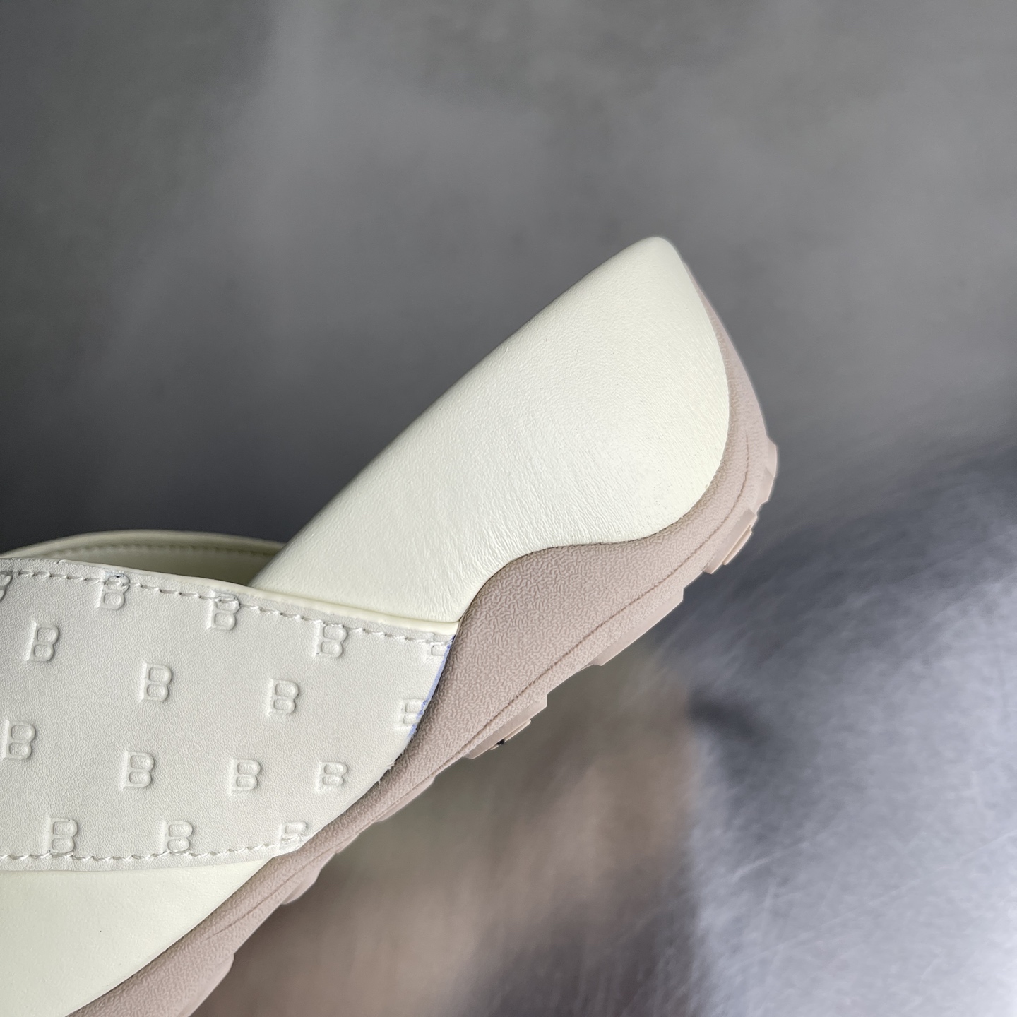 Balenciaga shoe