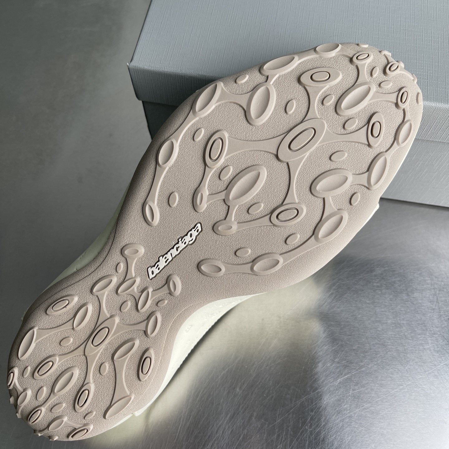 Balenciaga shoe