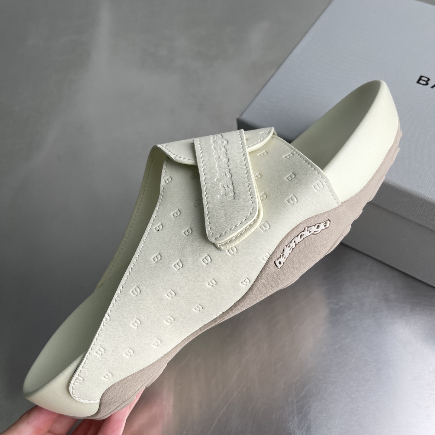 Balenciaga shoe