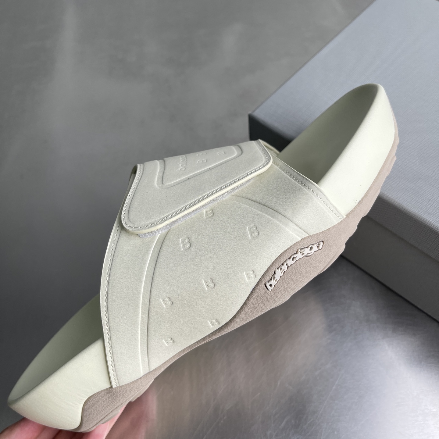 Balenciaga shoe