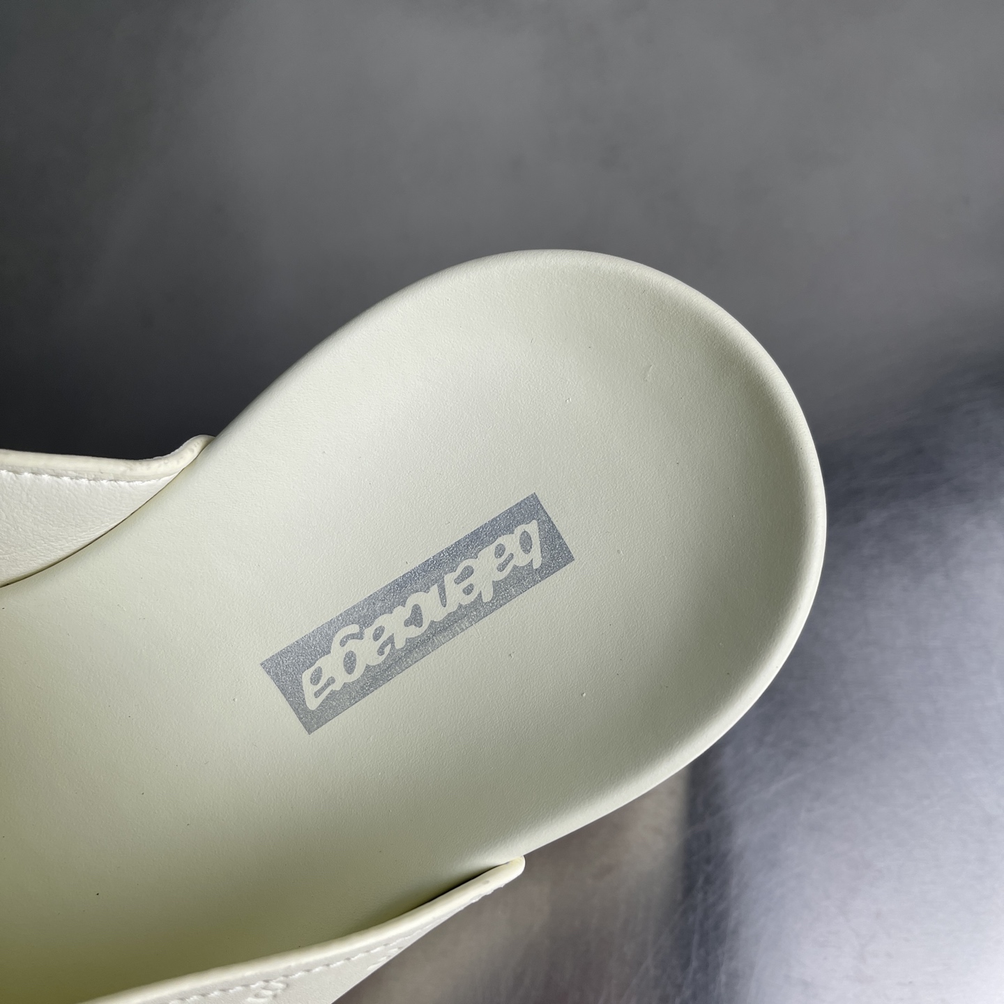 Balenciaga shoe