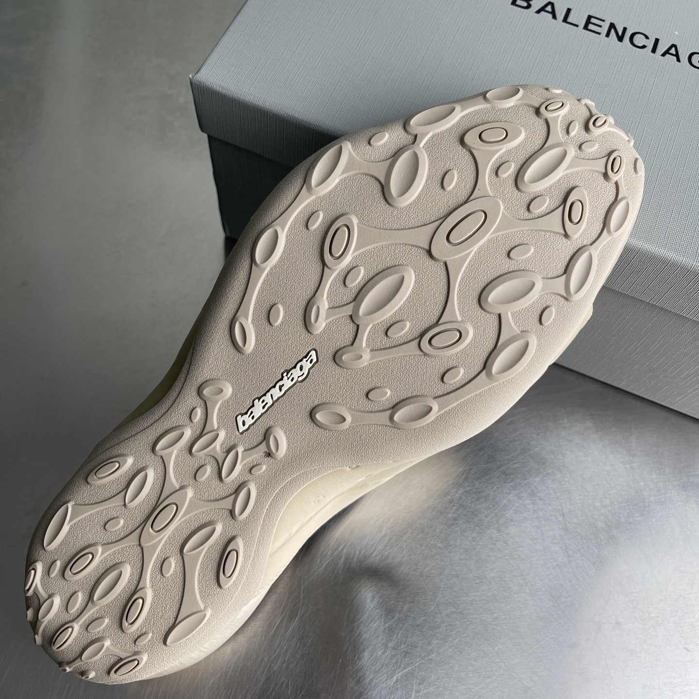 Balenciaga shoe