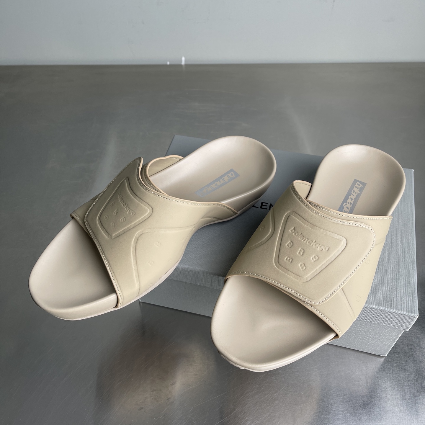 Balenciaga shoe