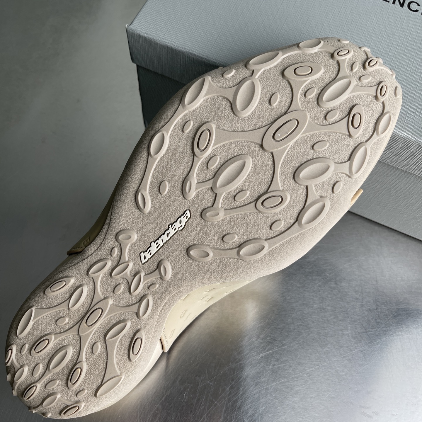 Balenciaga shoe