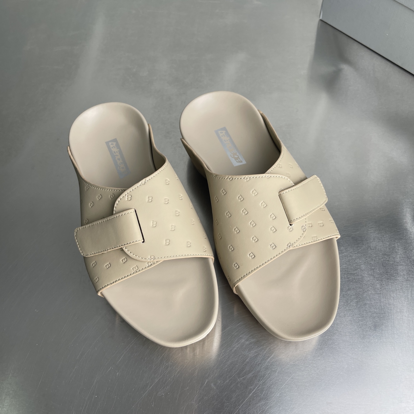 Balenciaga shoe