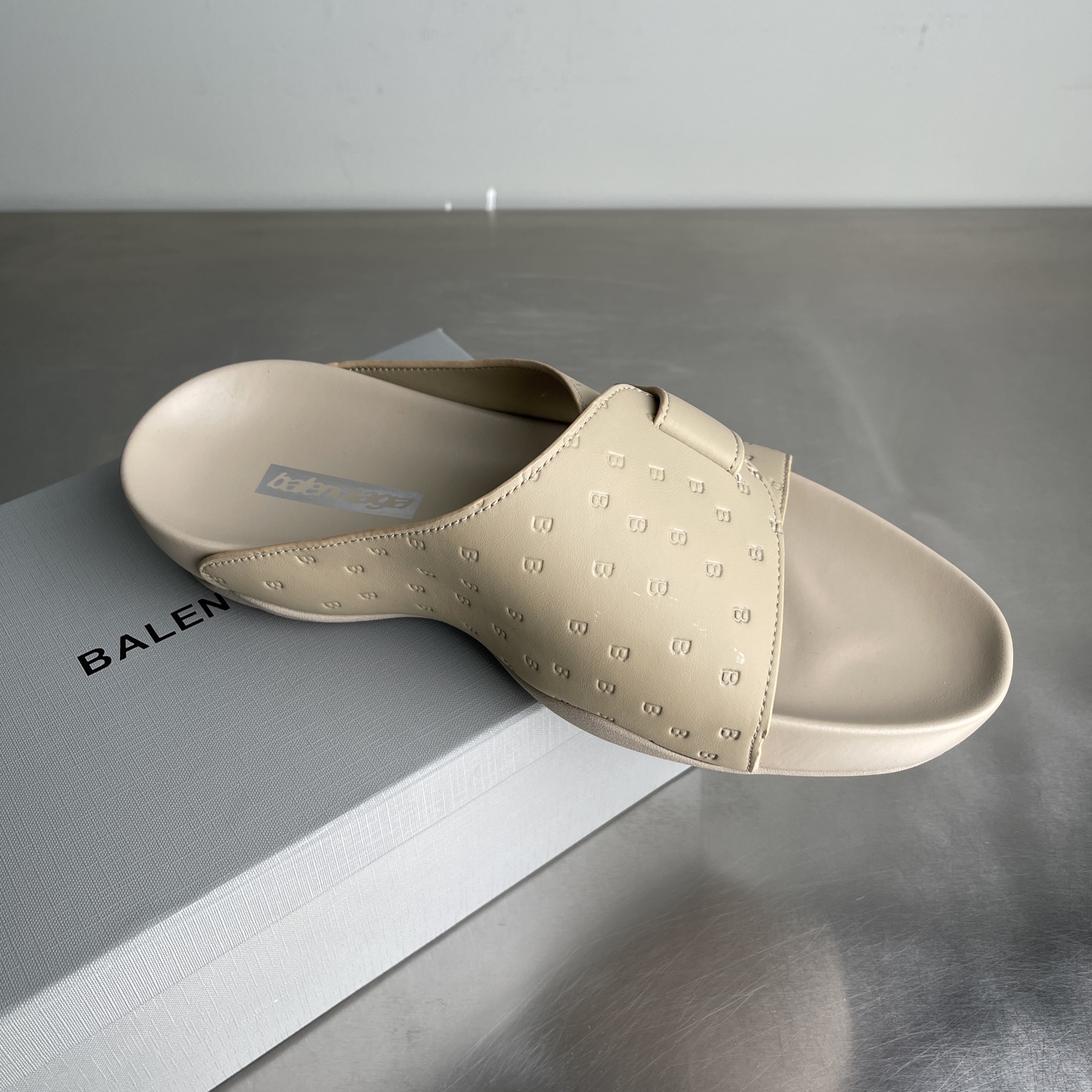 Balenciaga shoe