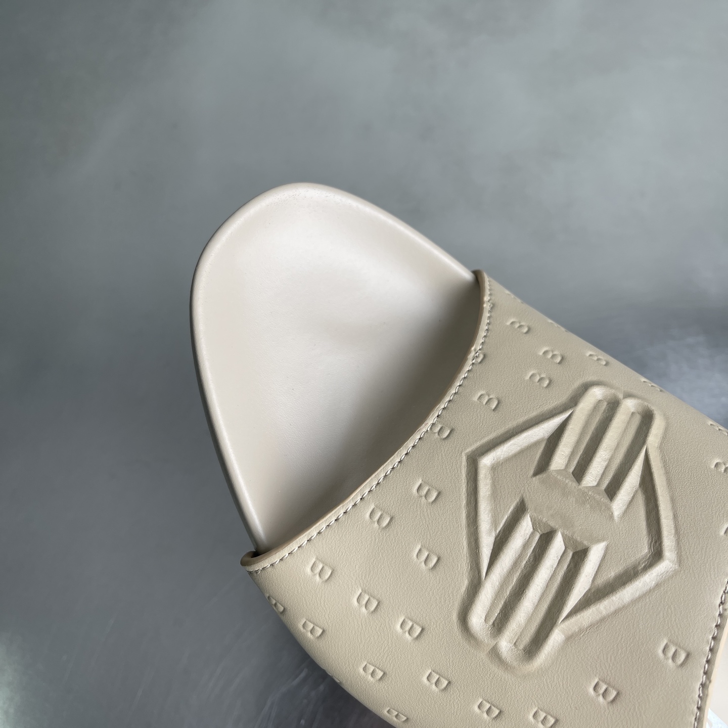 Balenciaga shoe