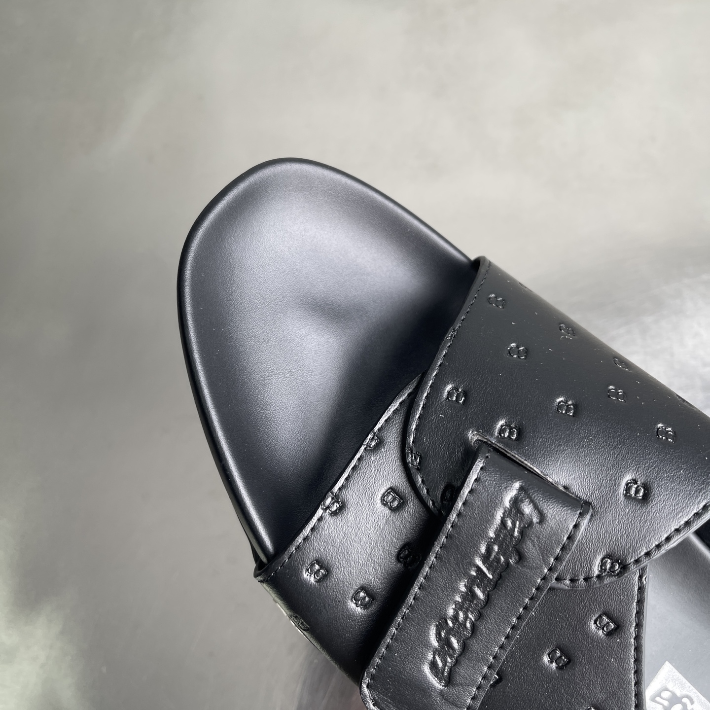 Balenciaga shoe