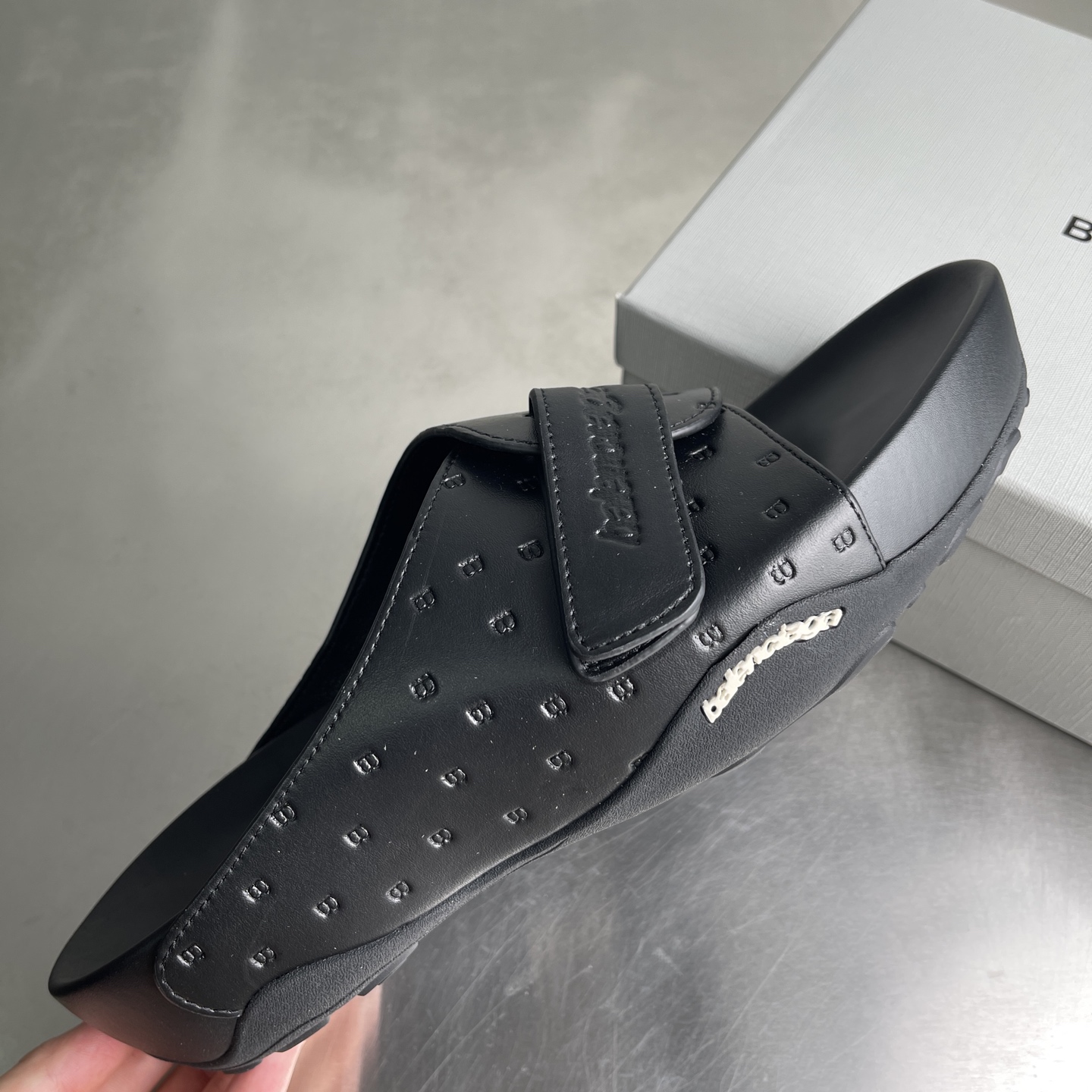 Balenciaga shoe