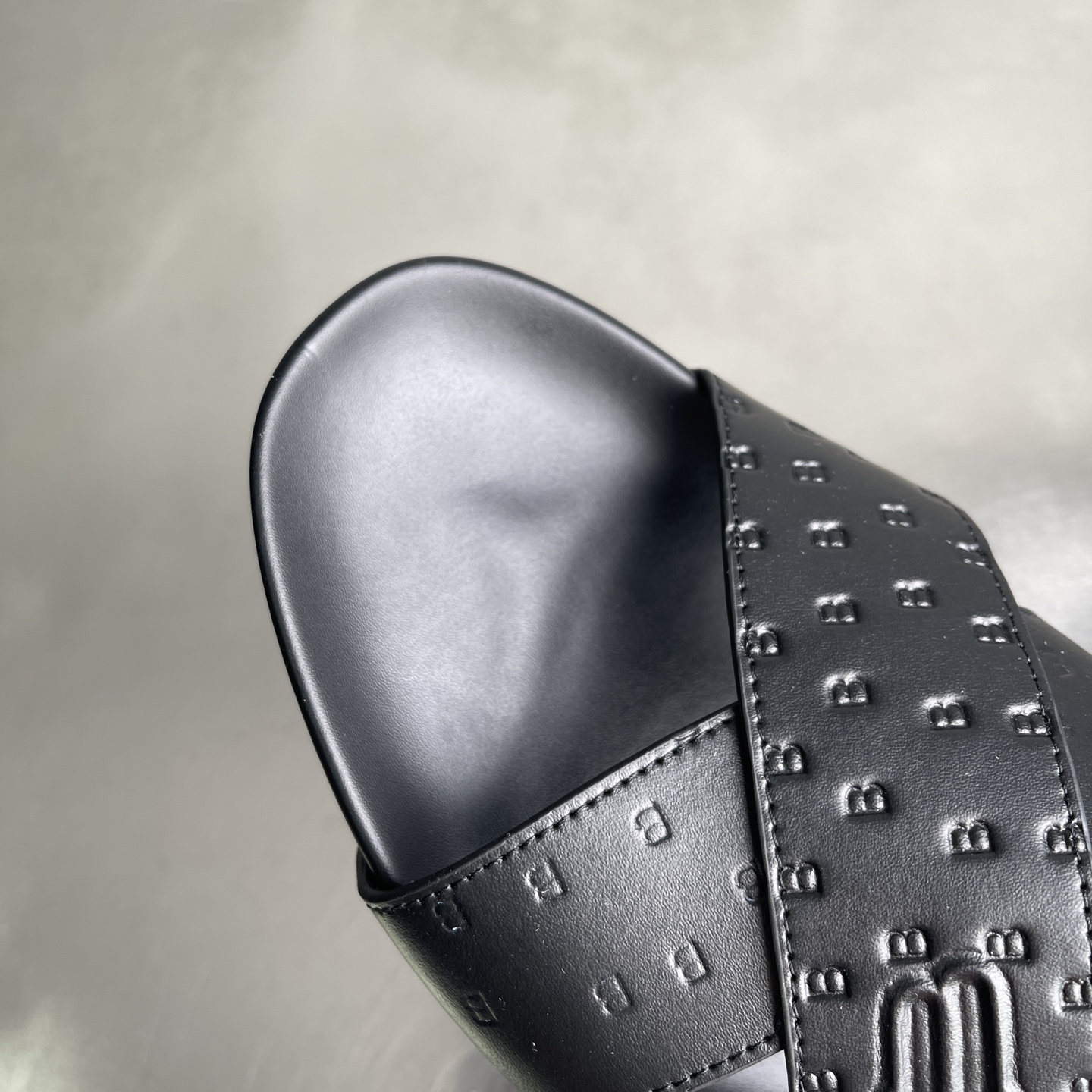Balenciaga shoe