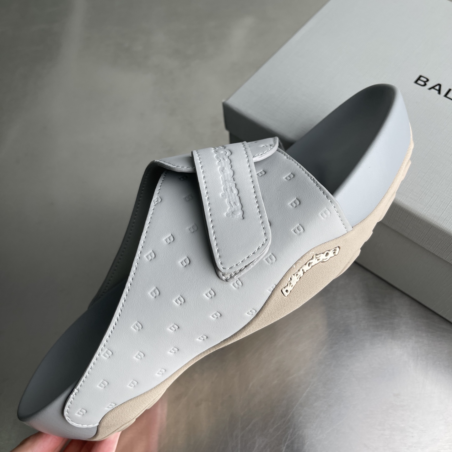 Balenciaga shoe