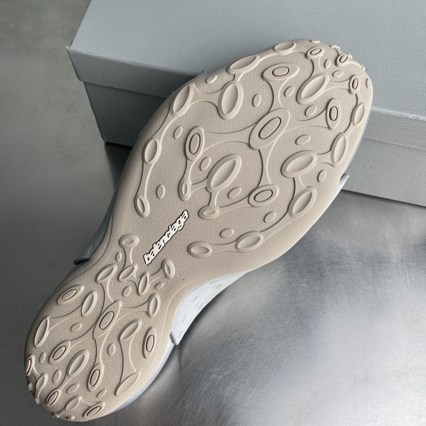 Balenciaga shoe