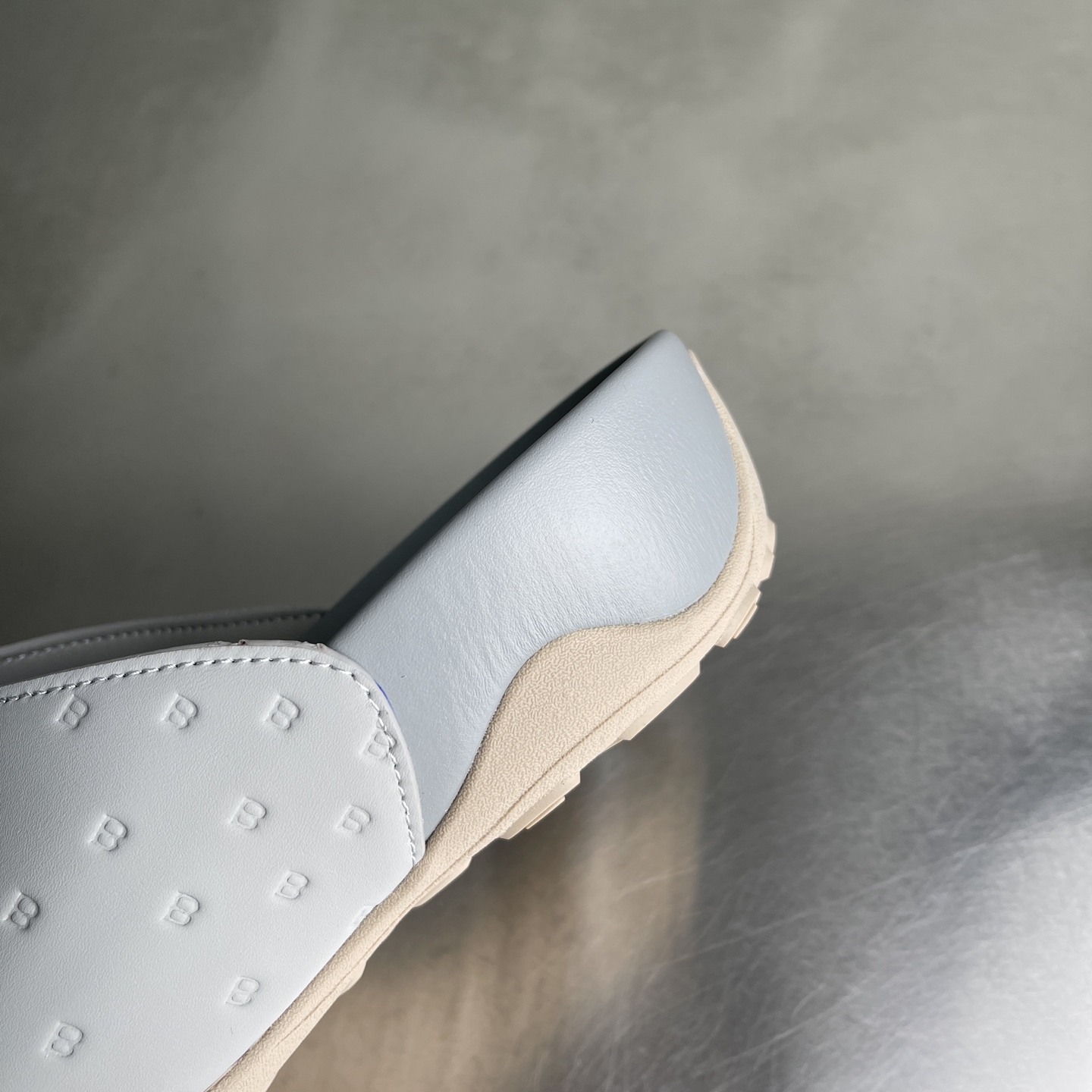 Balenciaga shoe