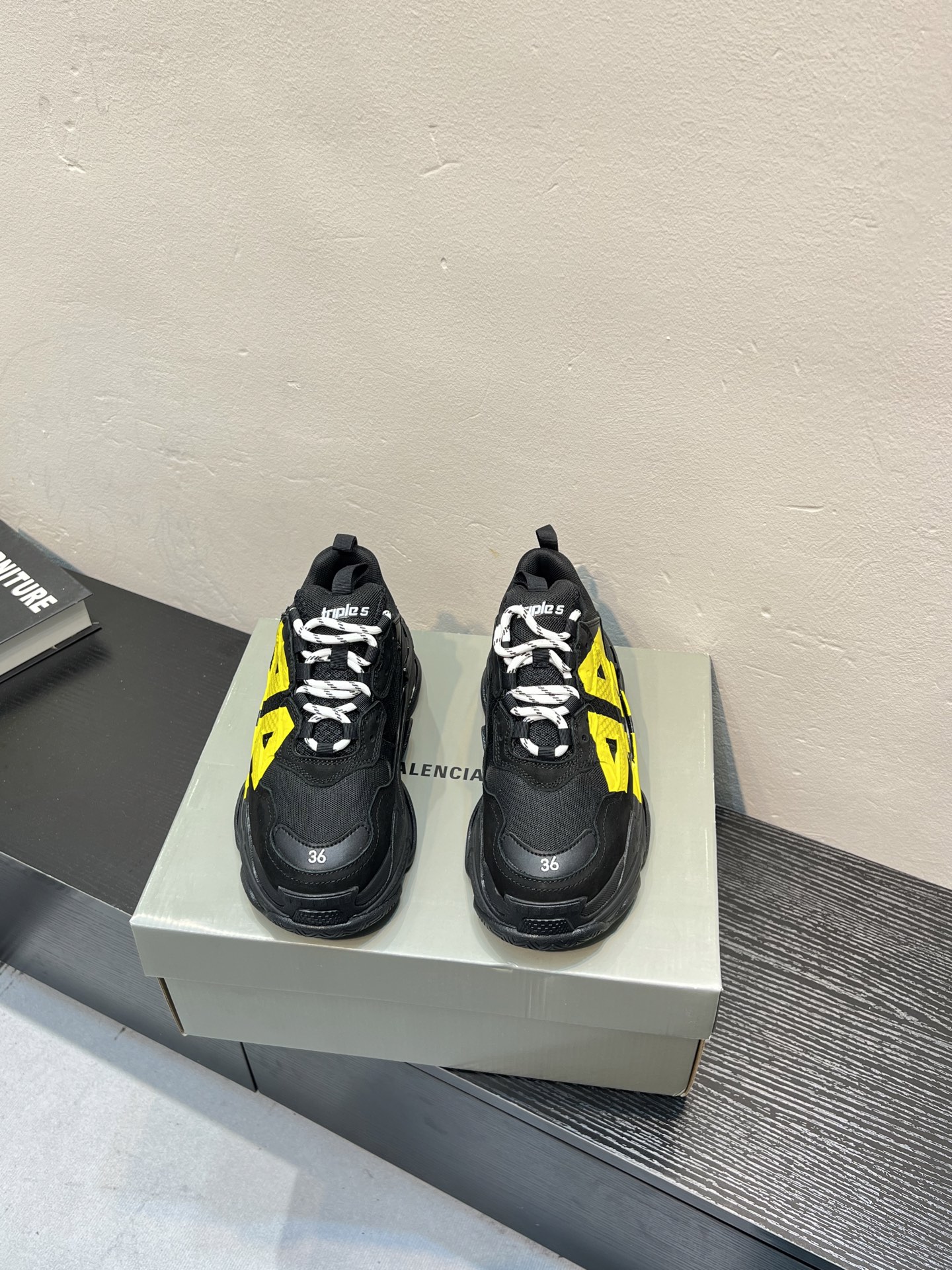 Balenciaga shoe
