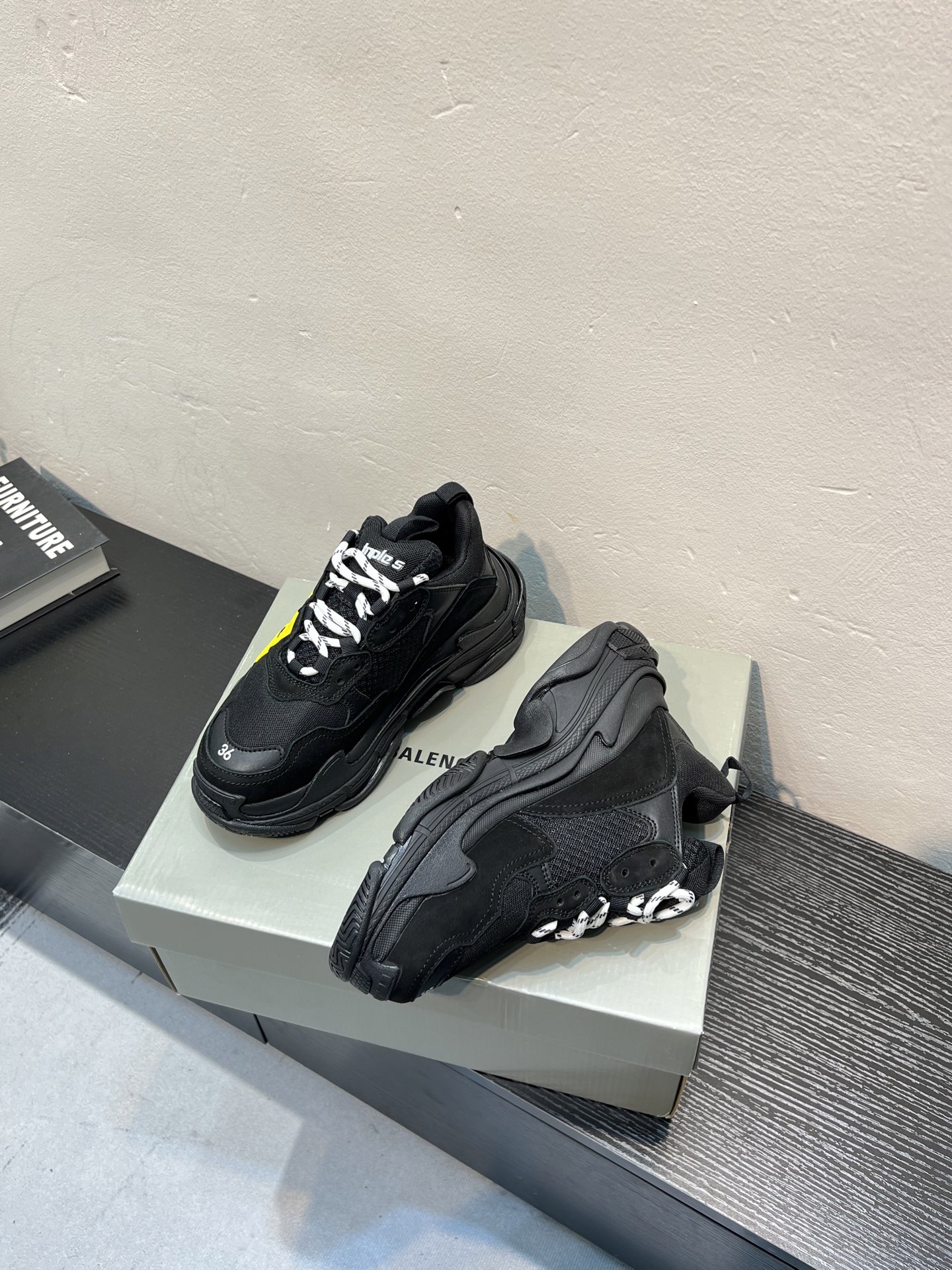 Balenciaga shoe