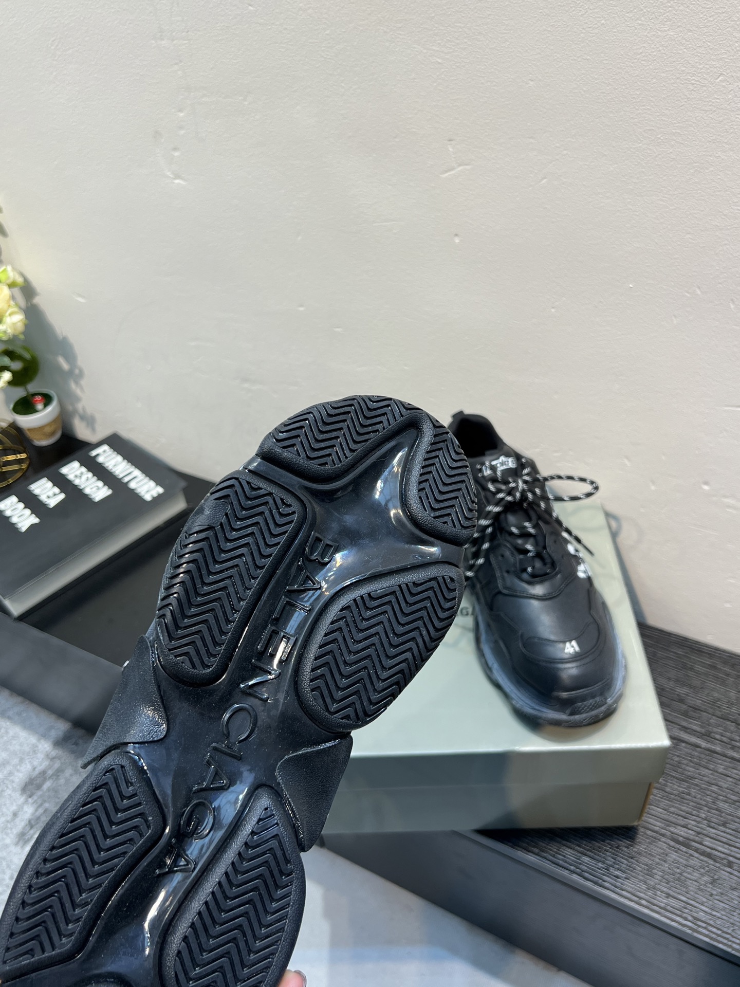 Balenciaga shoe